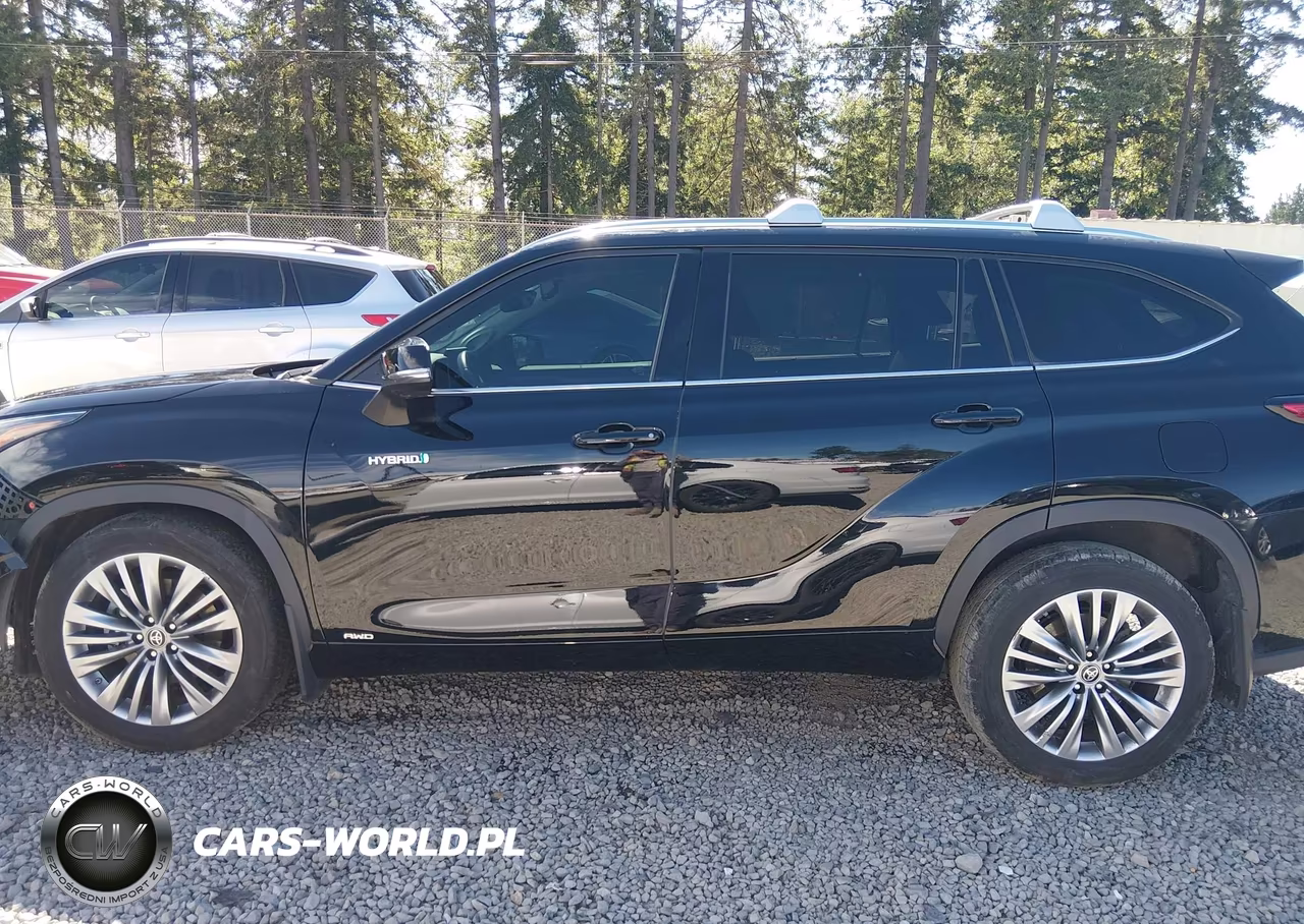 2021 Toyota Highlander Hybrid Platinum VIN:5TDEBRCH5MS028496 - 14
