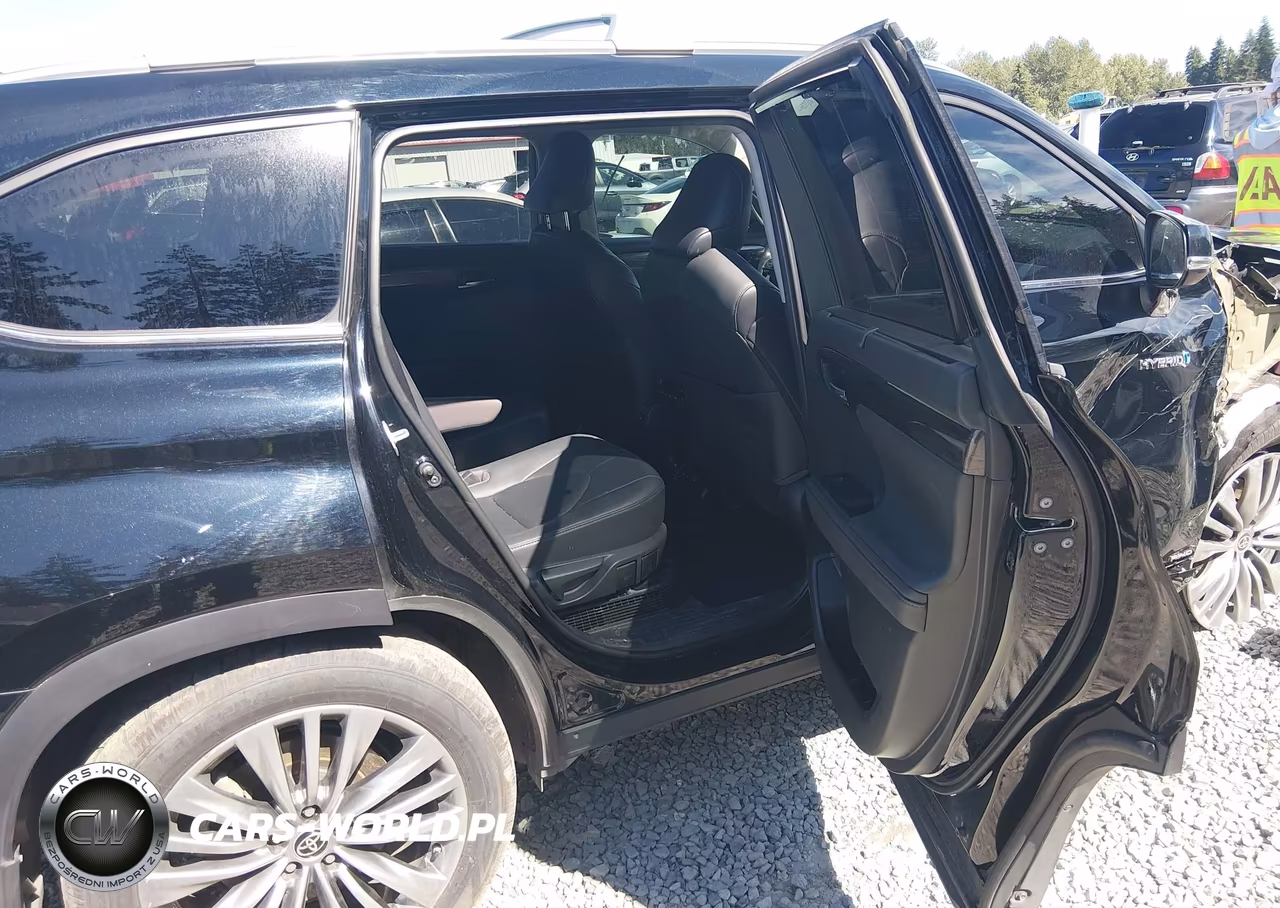 2021 Toyota Highlander Hybrid Platinum VIN:5TDEBRCH5MS028496 - 8