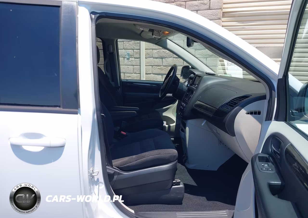 2018 Dodge Grand Caravan Se VIN:2C4RDGBG5JR309954 - 5