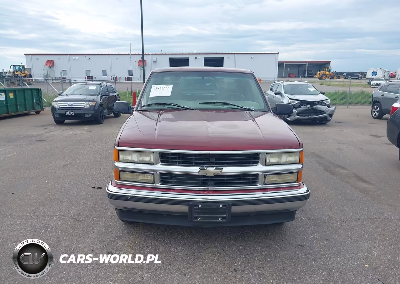 1997 Chevrolet Silverado Pick-Up C1500 VIN:1GCEC19R3BE155298 - 12