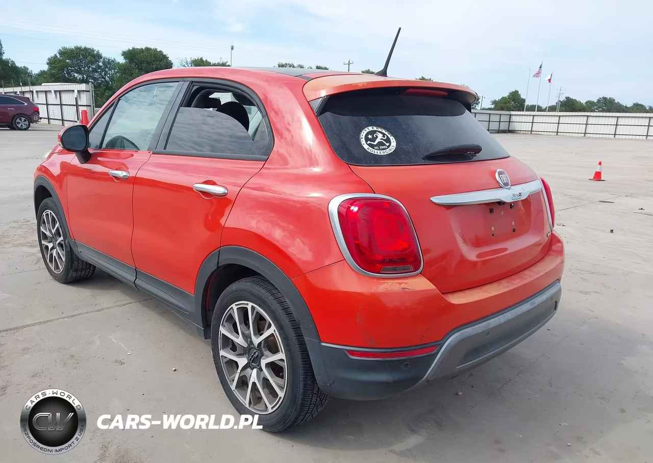 2016 Fiat 500X Trekking Plus VIN:ZFBCFYET3GP409675 - 3
