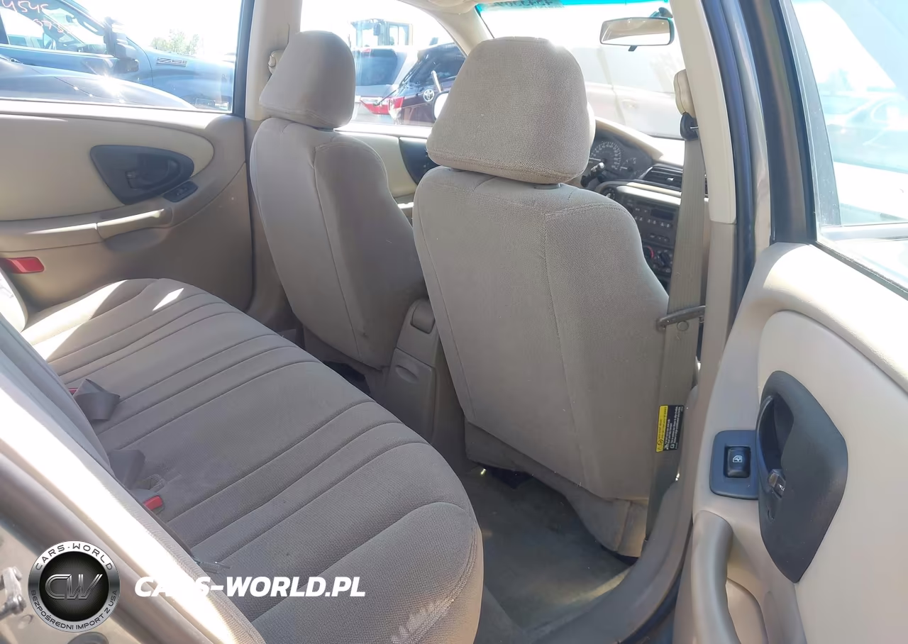 2003 Chevrolet Malibu VIN:1G1ND52J33M569413 - 8