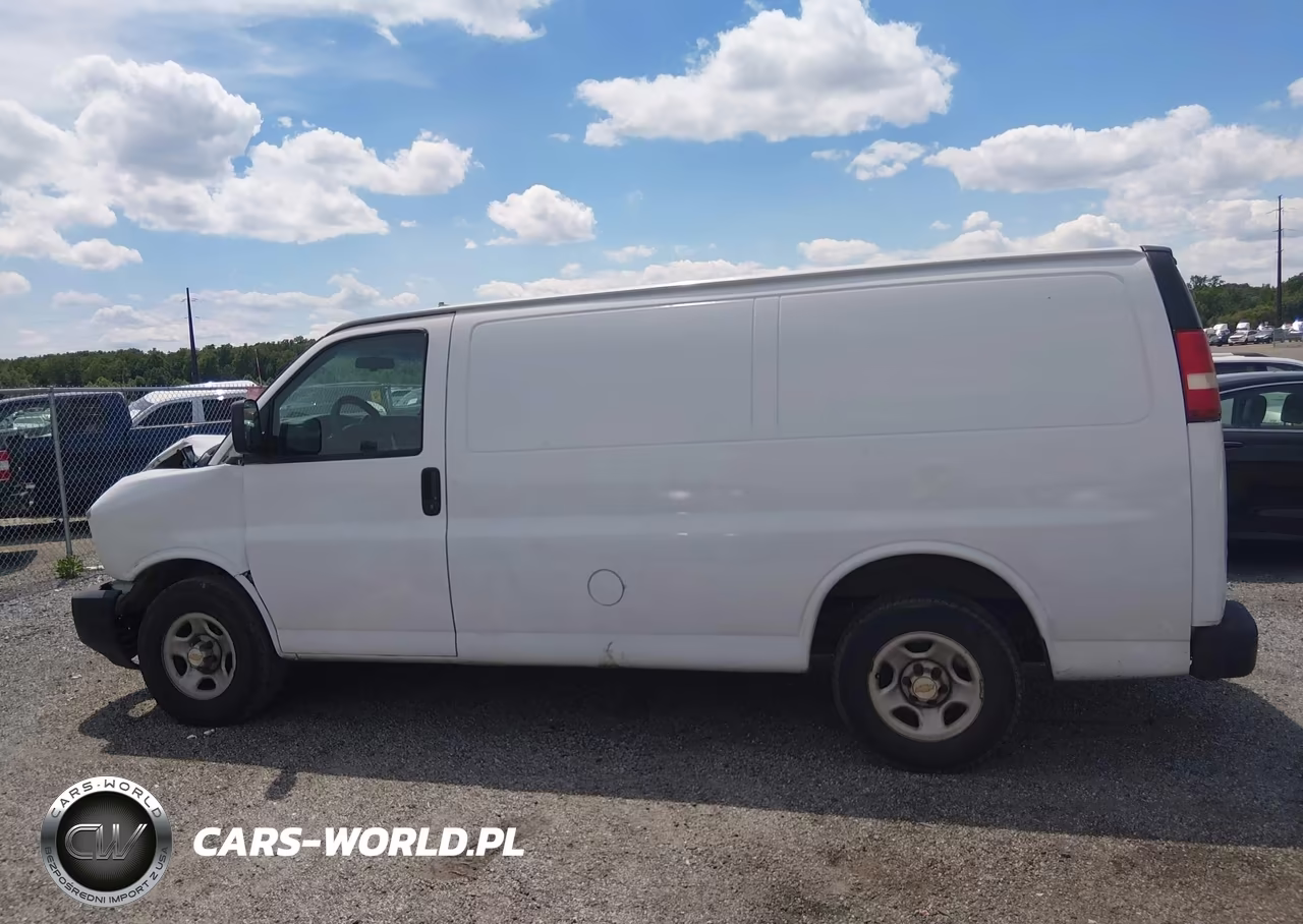 2004 Chevrolet Express VIN:1GCFG15X841173671 - 14