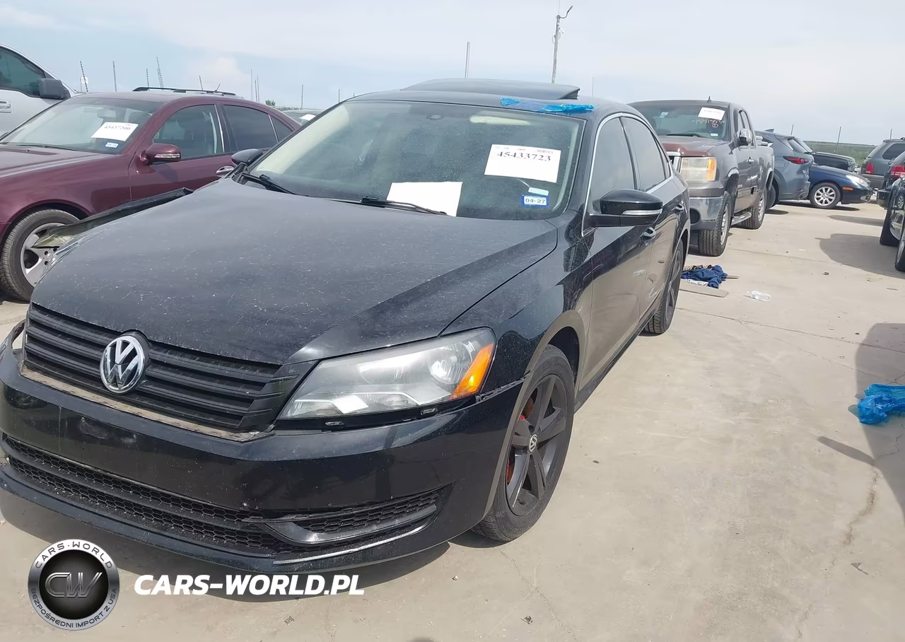 2013 VOLKSWAGEN PASSAT 2.5L SE VIN:1VWBH7A33DC052582 - 2