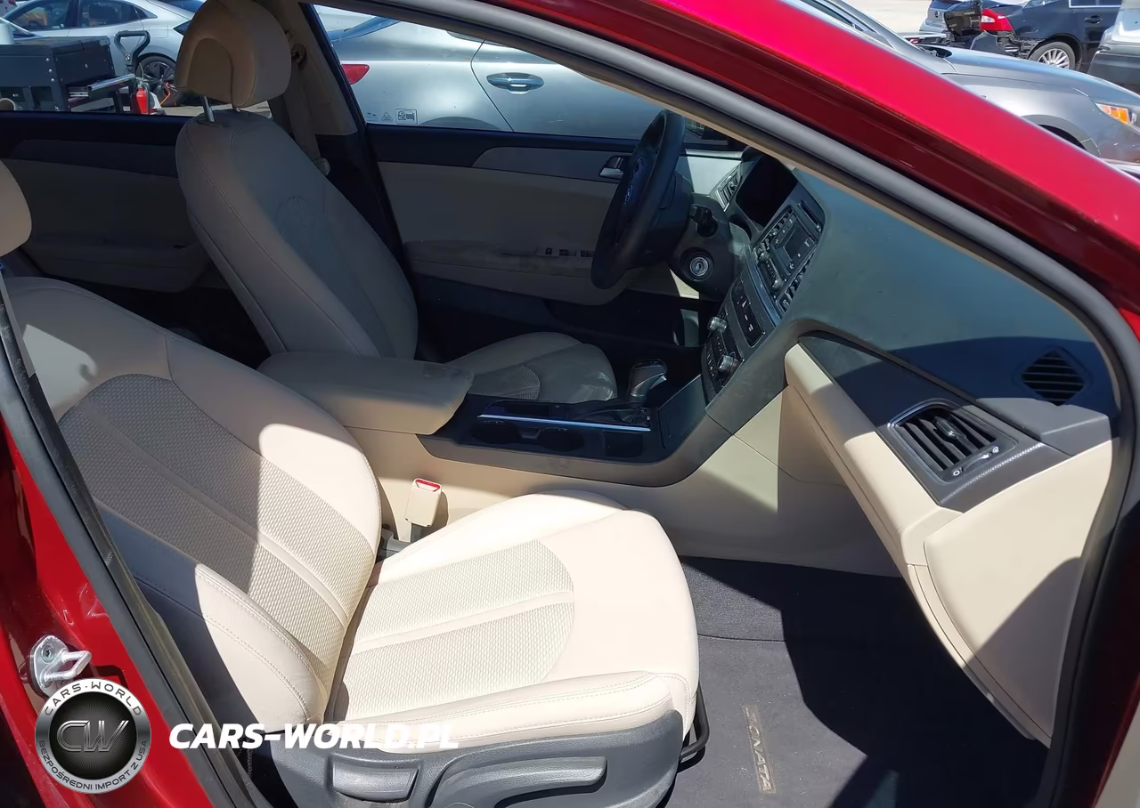 2015 Hyundai Sonata Se VIN:5NPE24AF4FH255837 - 5