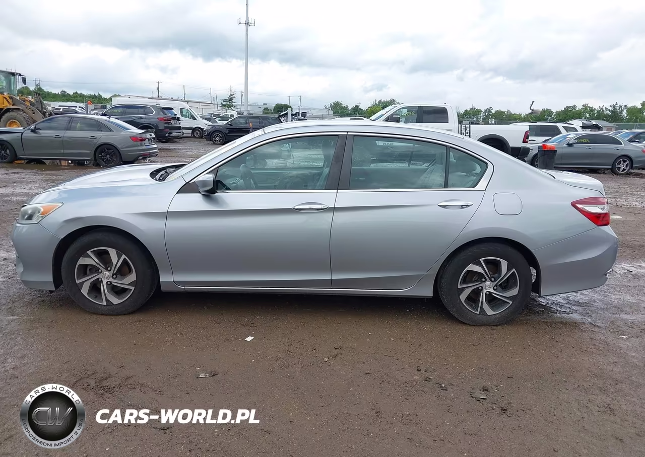 2017 Honda Accord Lx VIN:1HGCR2F37HA039059 - 15