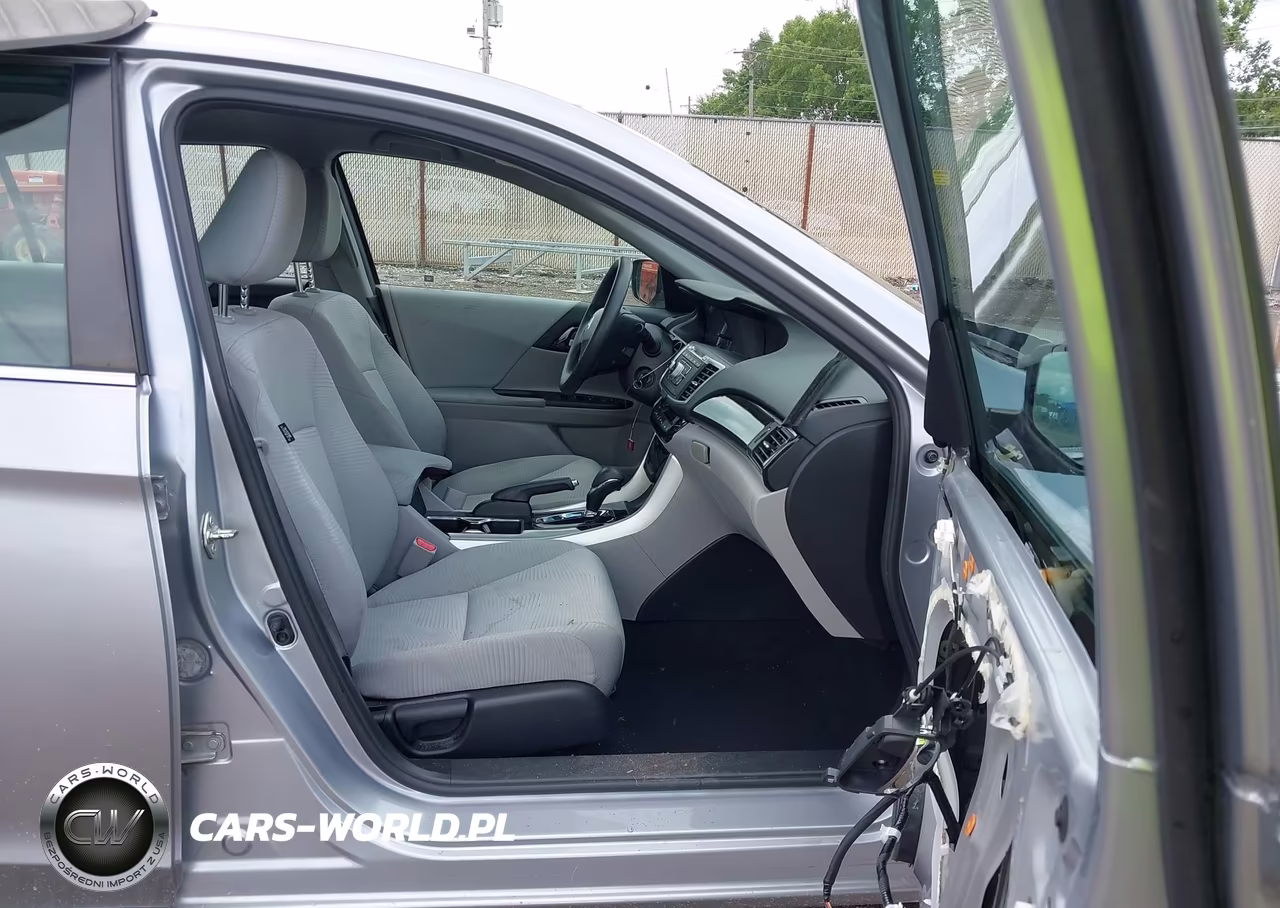 2017 Honda Accord Lx VIN:1HGCR2F37HA039059 - 5