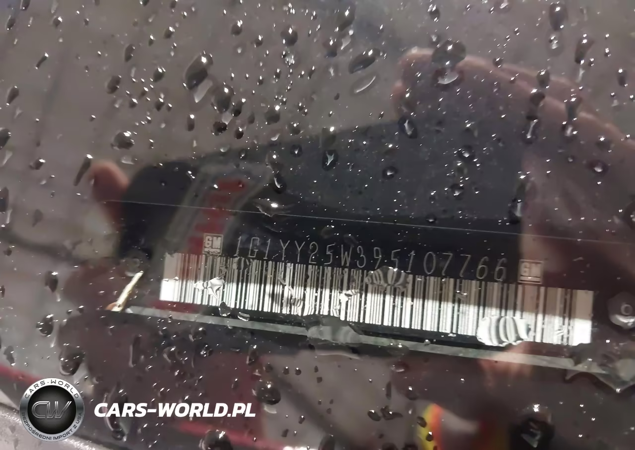 2009 Chevrolet Corvette VIN:1G1YY25W395107766 - 9