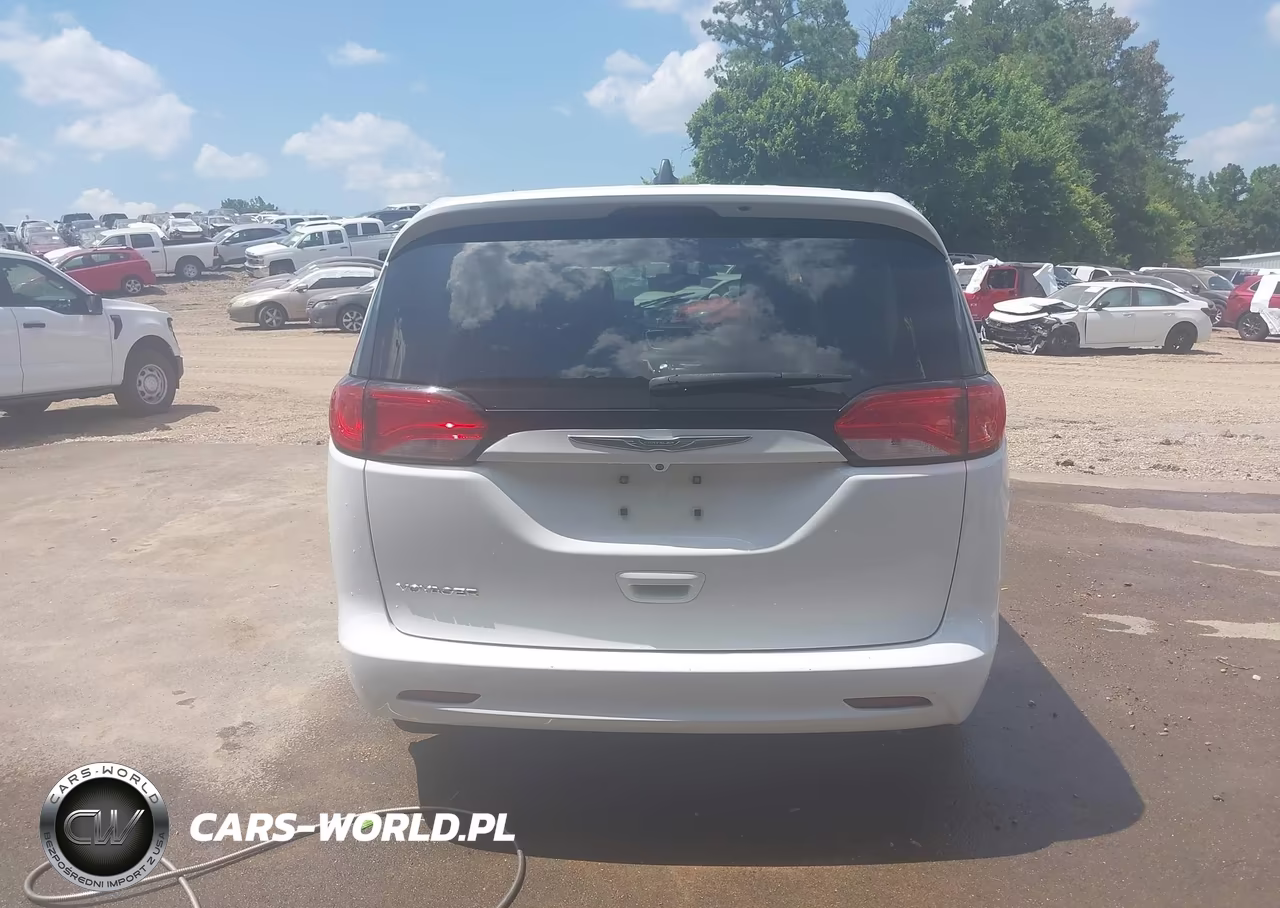 2021 Chrysler Voyager Lx VIN:2C4RC1CG2MR555217 - 19