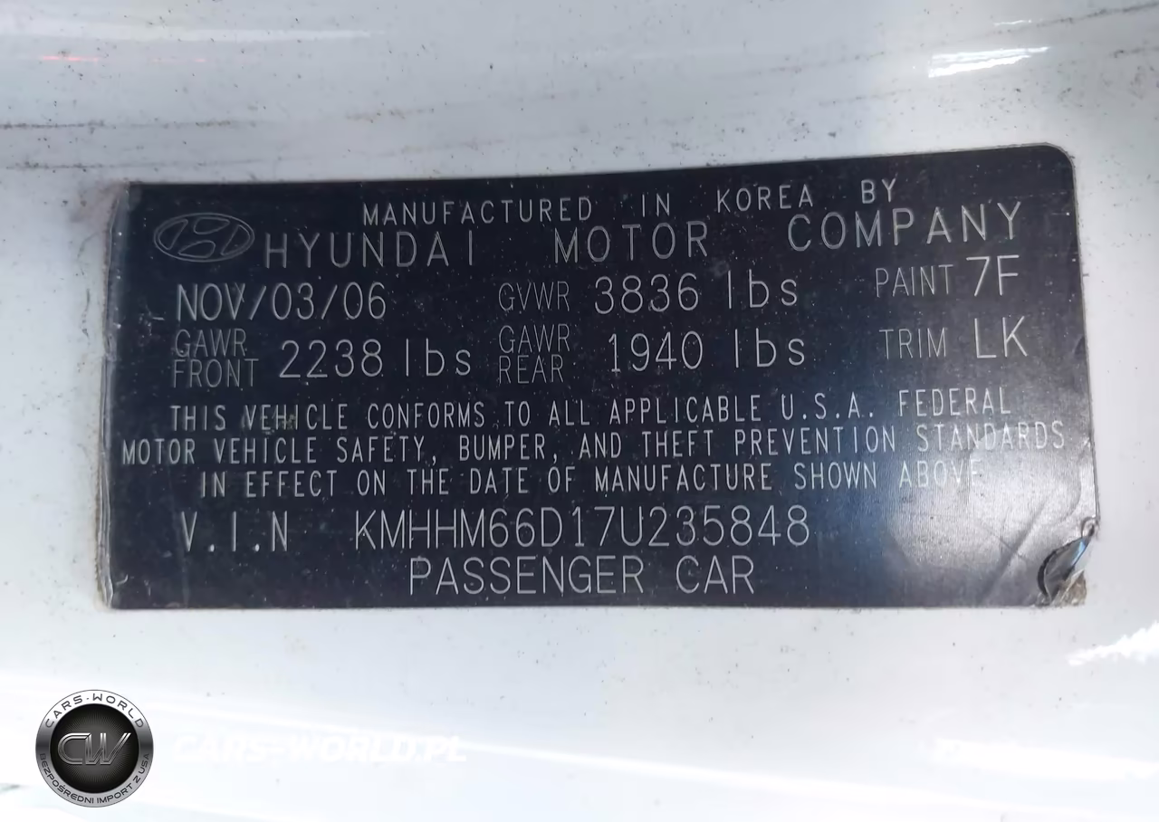 2007 Hyundai Tiburon Gs VIN:KMHHM66D17U235848 - 9