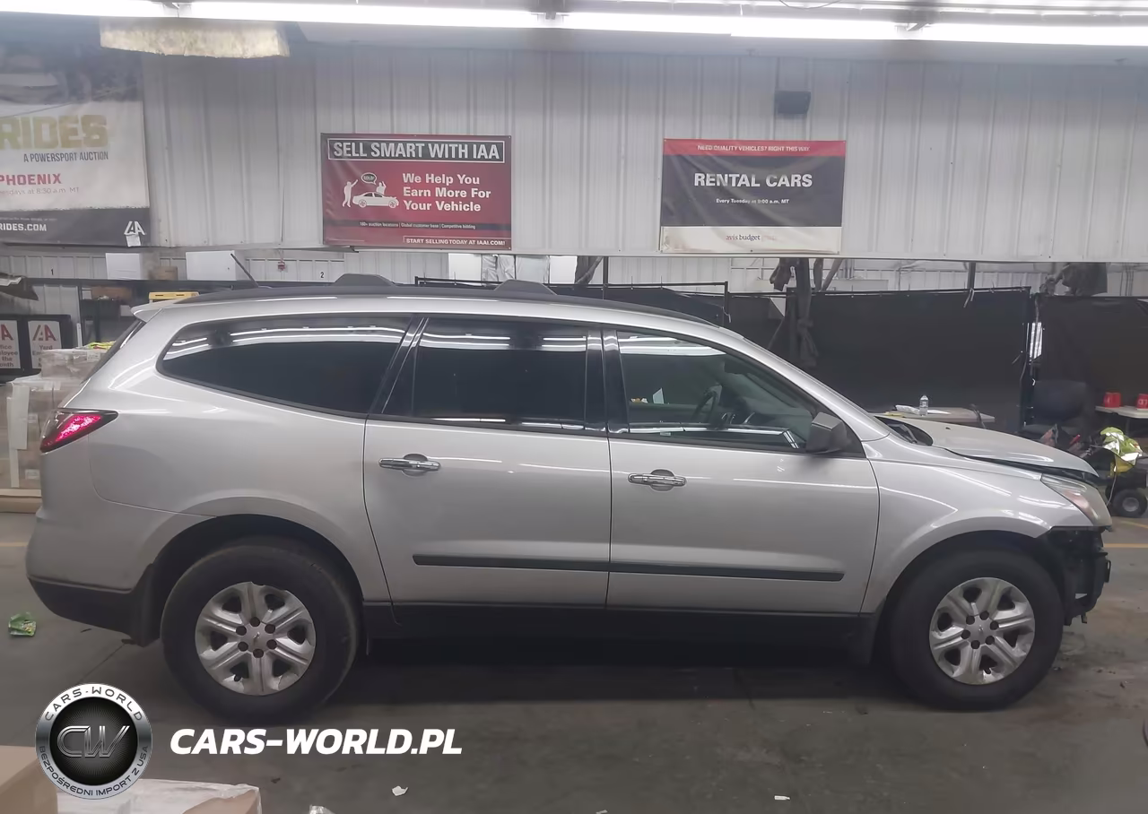 2014 Chevrolet Traverse Ls VIN:1GNKRFED3EJ117349 - 14