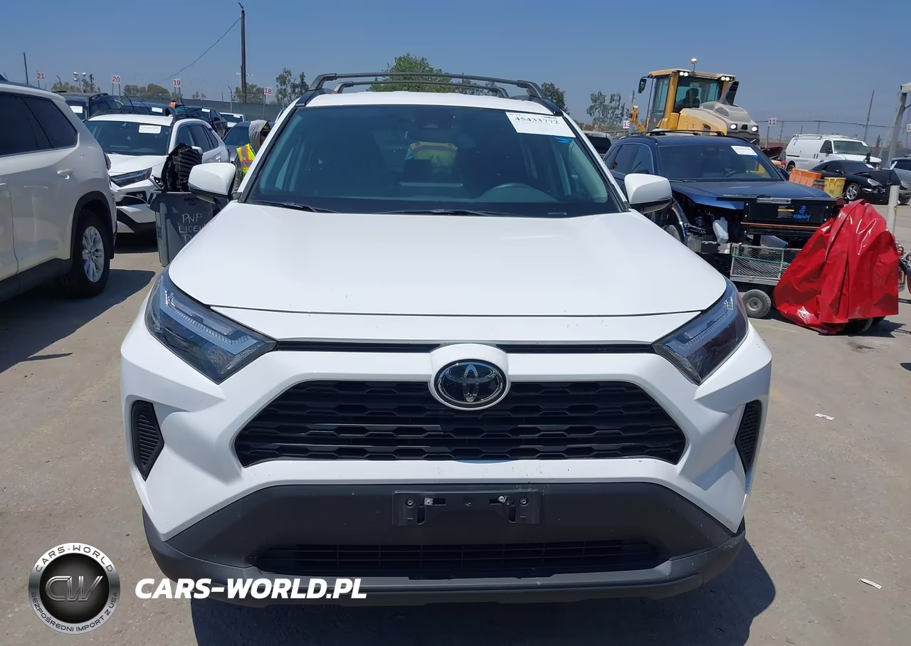2025 Toyota Rav4 Hybrid Xle VIN:4T3RWRFV9SU178842 - 13