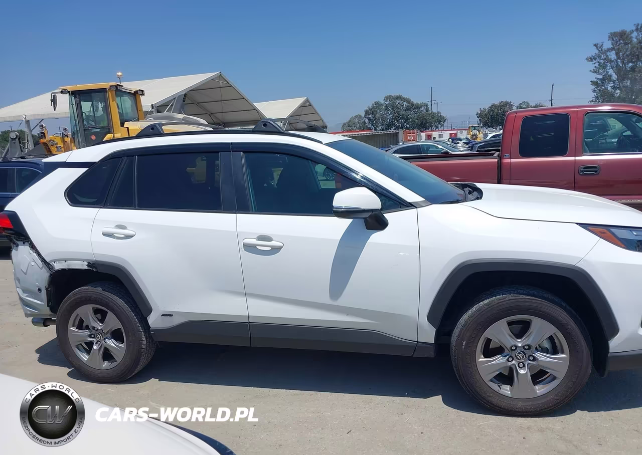 2025 Toyota Rav4 Hybrid Xle VIN:4T3RWRFV9SU178842 - 14