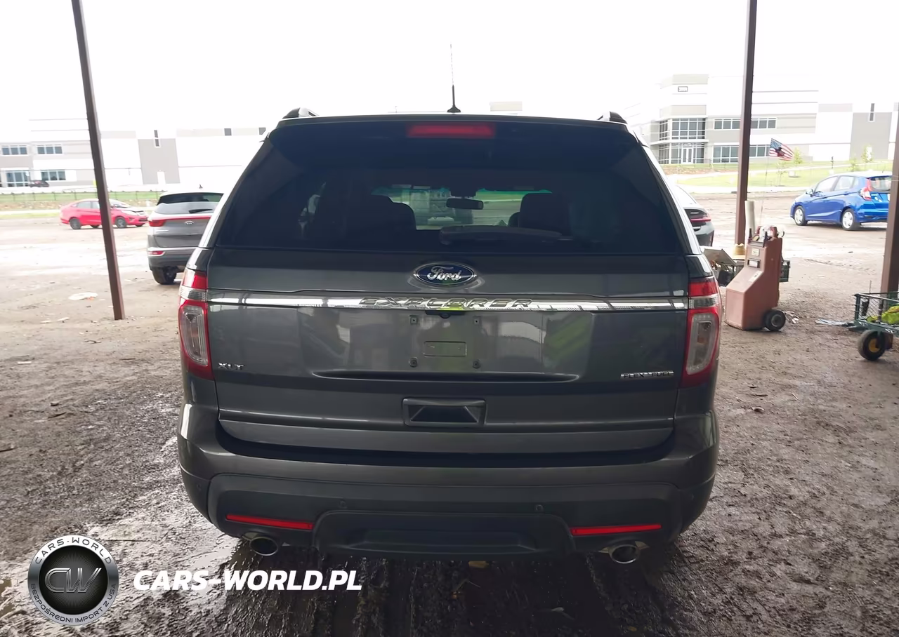 2015 Ford Explorer Xlt VIN:1FM5K7D86FGC15385 - 16