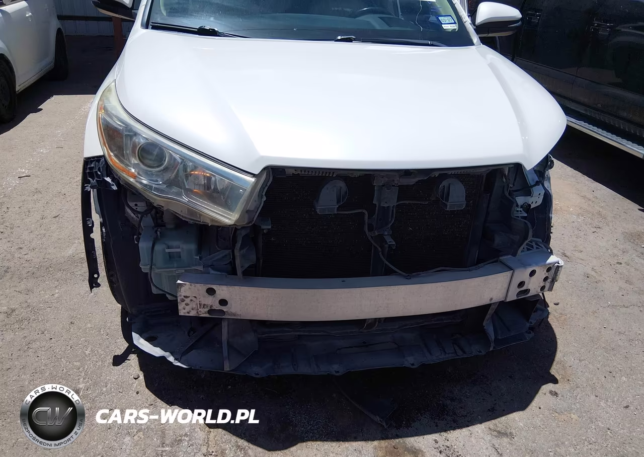 2016 Toyota Highlander Le Plus V6 VIN:5TDZKRFH1GS170748 - 6