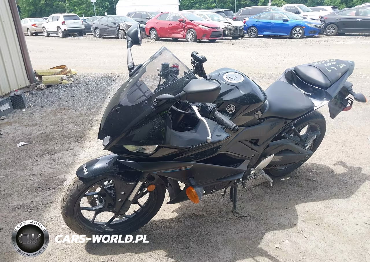 2023 Yamaha Yzfr3 A VIN:MH3RH18Y7PK011982 - 2