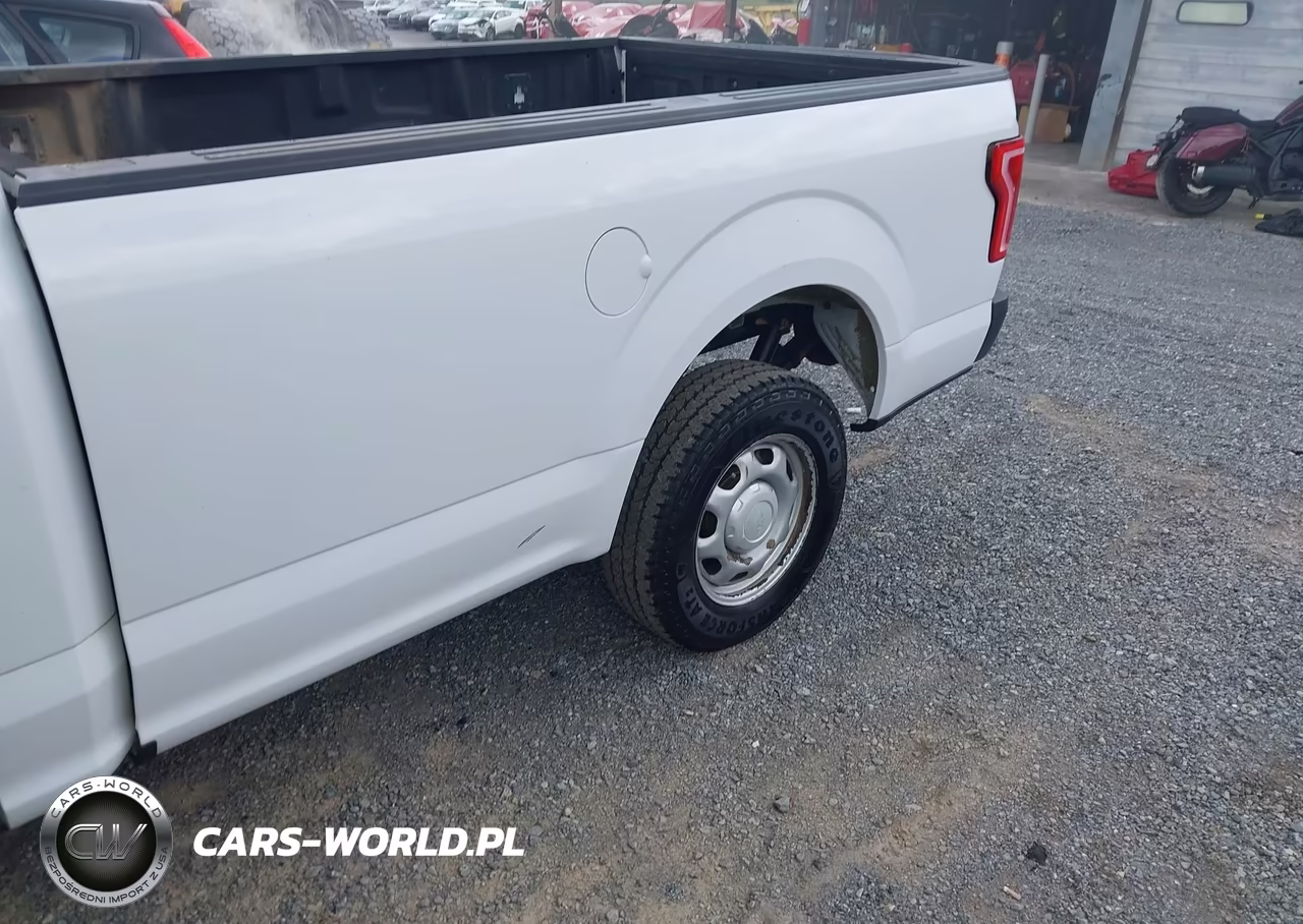 2016 Ford F-150 Xl-Xlt VIN:1FTNF1CG0GKE50233 - 19
