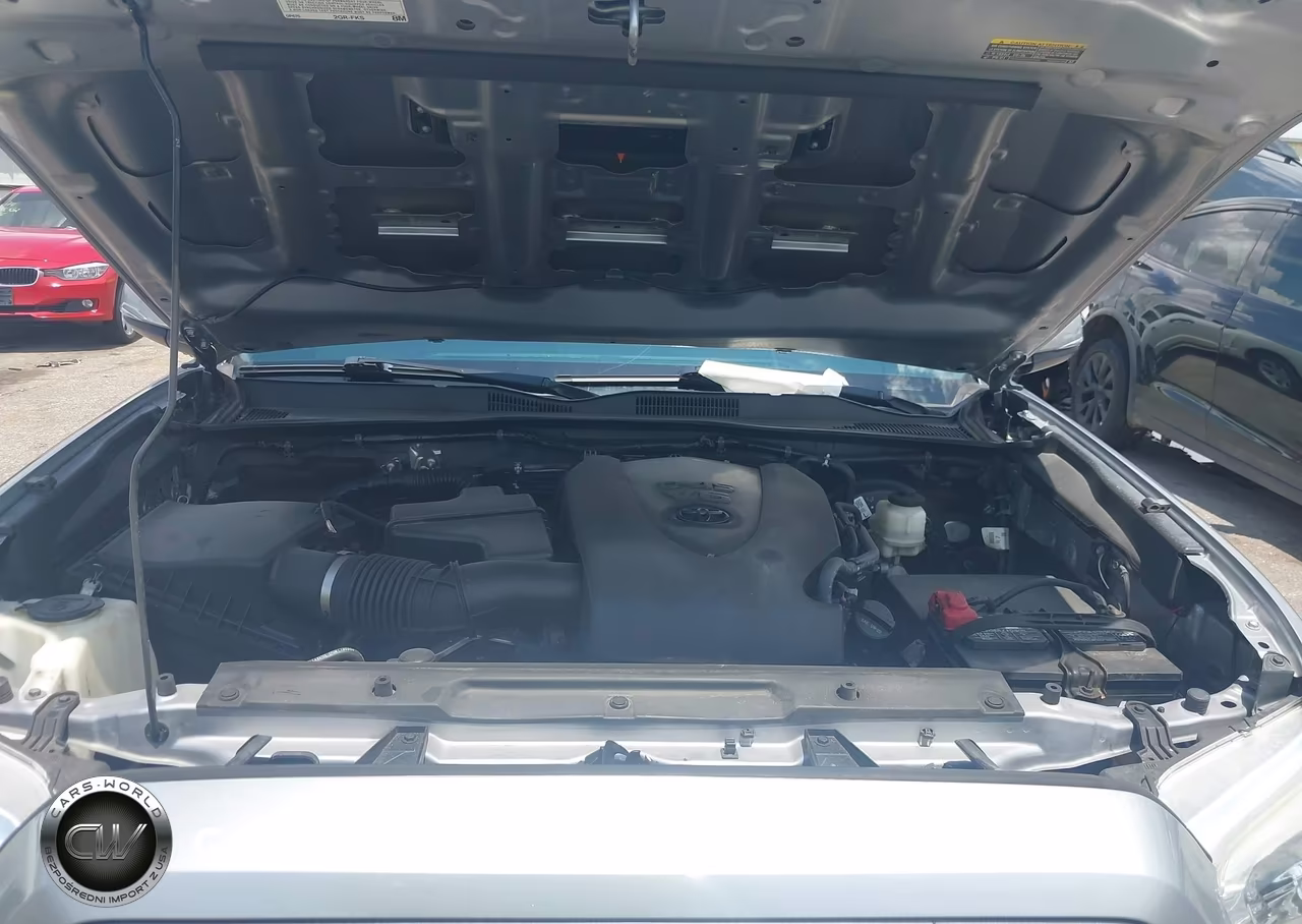 2020 Toyota Tacoma Trd Sport VIN:3TMCZ5AN7LM333453 - 10