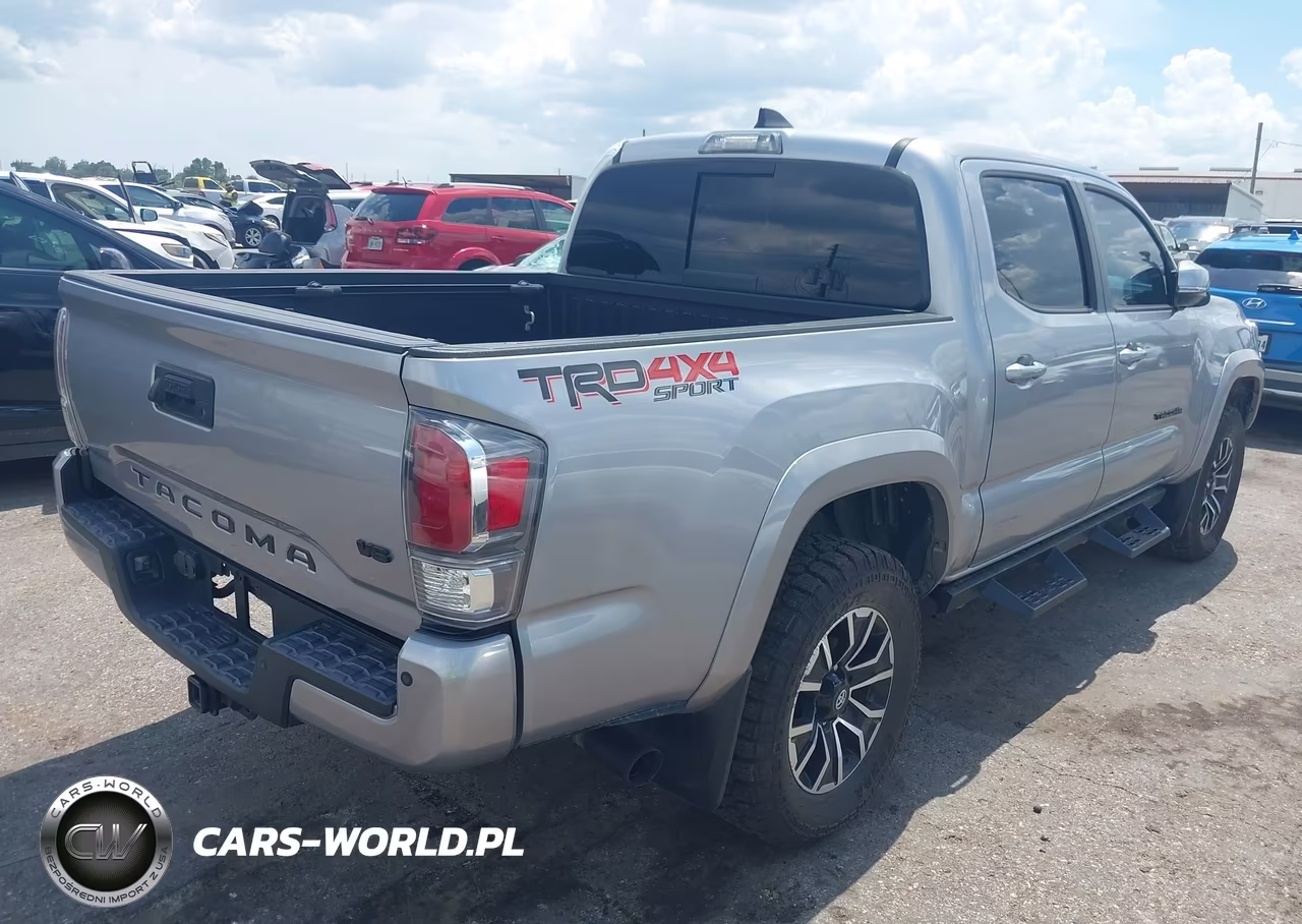 2020 Toyota Tacoma Trd Sport VIN:3TMCZ5AN7LM333453 - 4