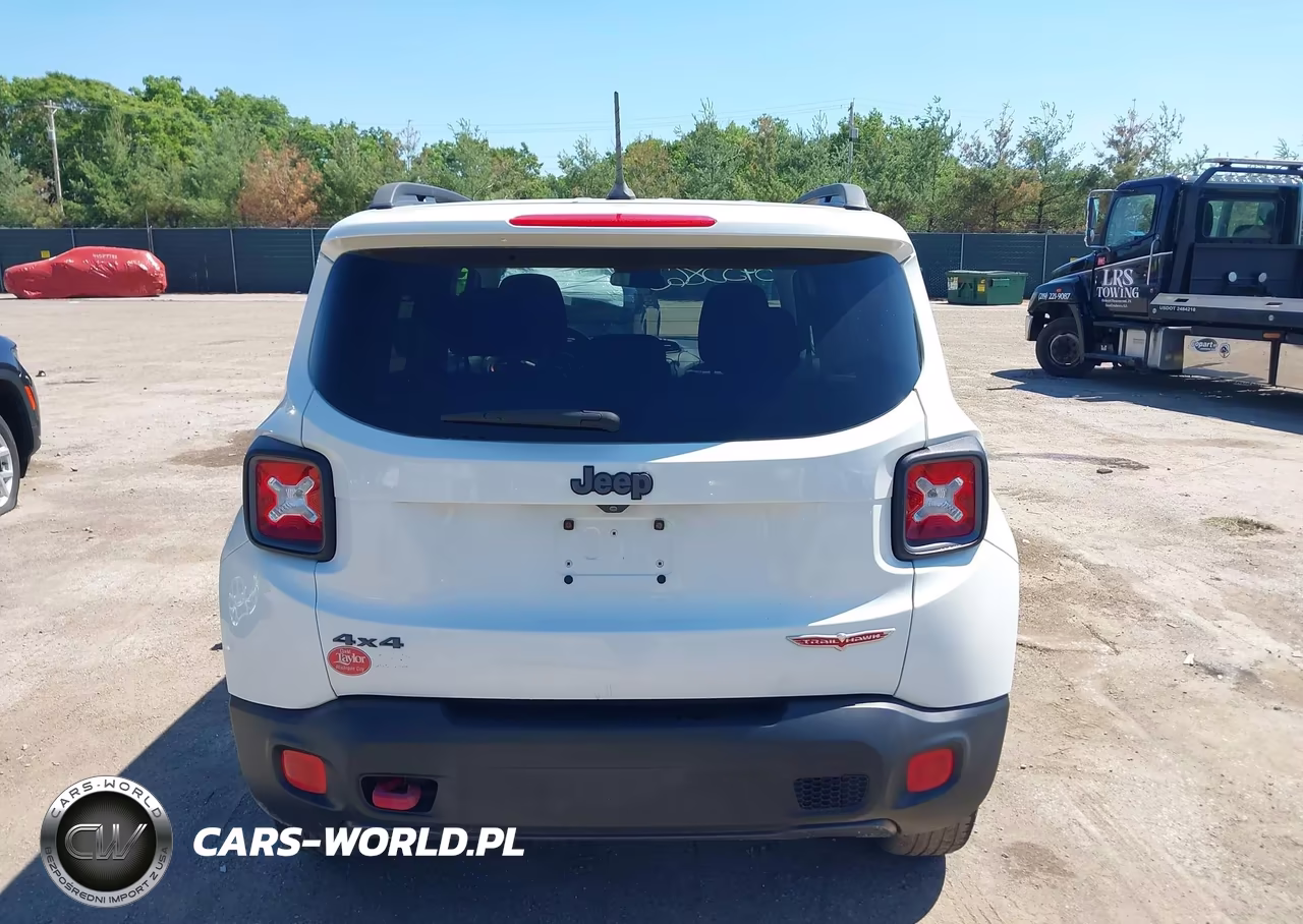 2016 Jeep Renegade Trailhawk VIN:ZACCJBCTXGPD10950 - 16