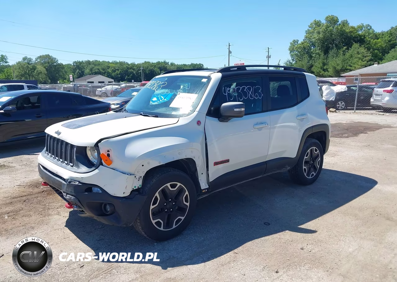 2016 Jeep Renegade Trailhawk VIN:ZACCJBCTXGPD10950 - 2