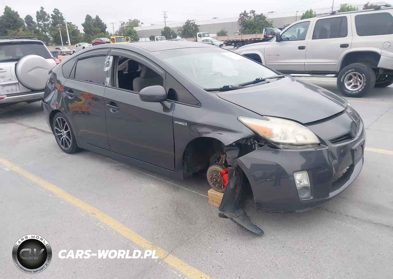 2011 Toyota Prius Two – zdjęcie 1 z 19