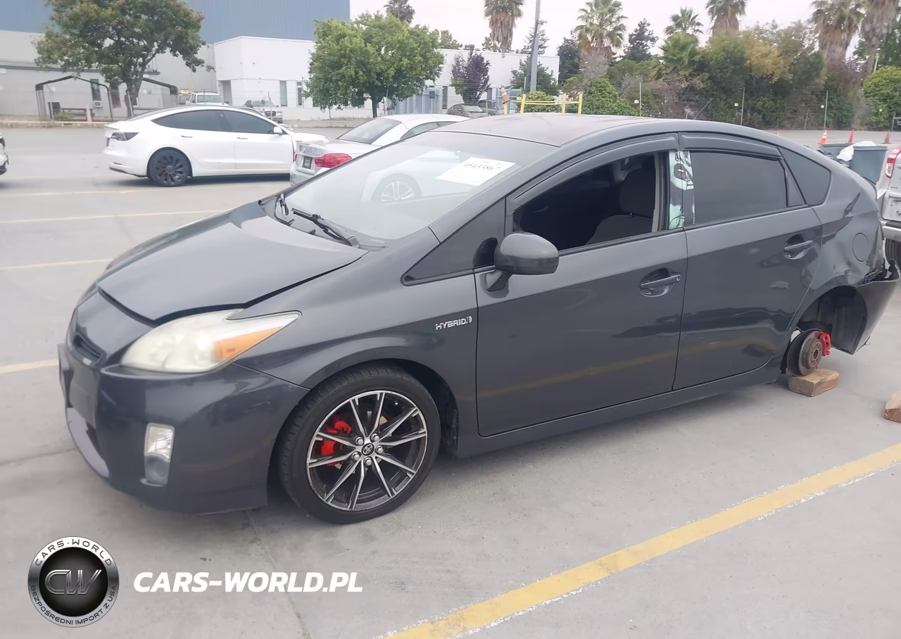 2011 Toyota Prius Two VIN:JTDKN3DU8B5308659 - 2