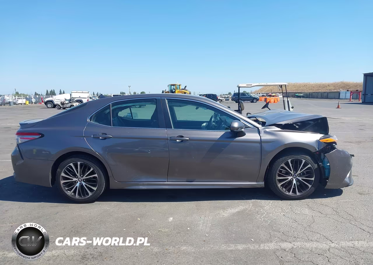 2019 Toyota Camry Se VIN:4T1B11HK1KU247746 - 14