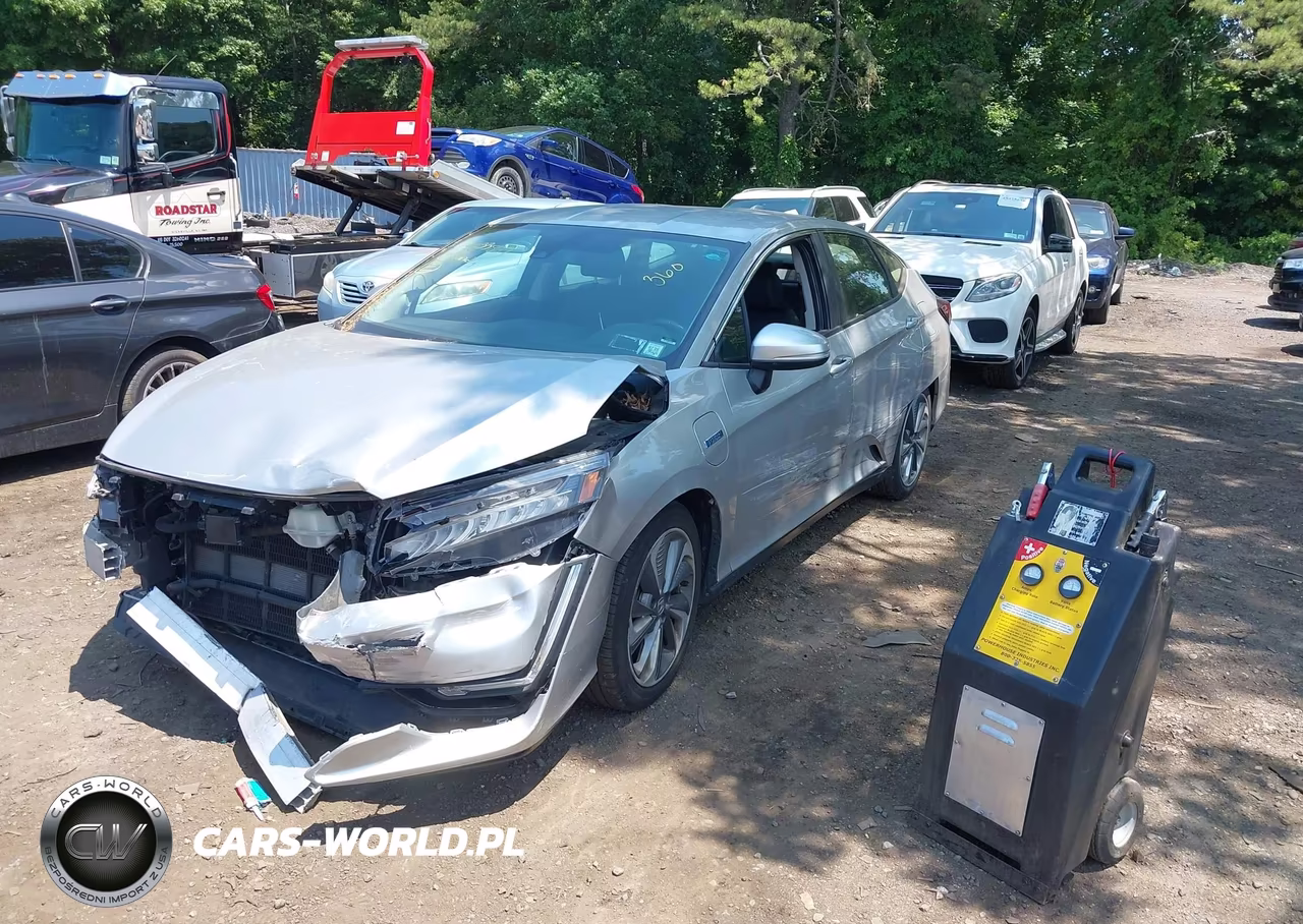 2018 Honda Clarity Plug-In Hybrid Touring VIN:JHMZC5F32JC019256 - 2