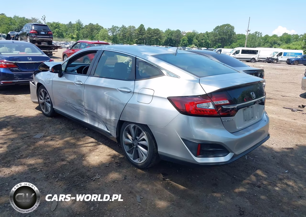 2018 Honda Clarity Plug-In Hybrid Touring VIN:JHMZC5F32JC019256 - 3