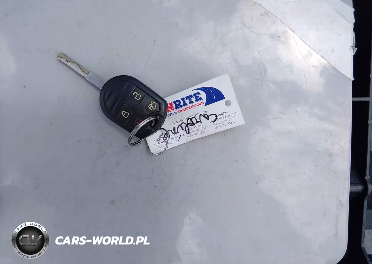2016 Ford Fiesta S VIN:3FADP4AJ6GM196972 - 11