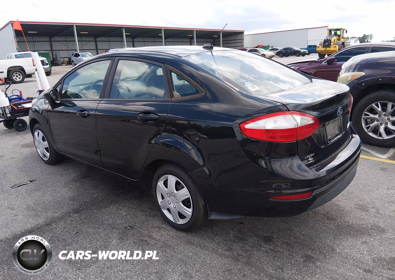 2016 Ford Fiesta S VIN:3FADP4AJ6GM196972 - 3