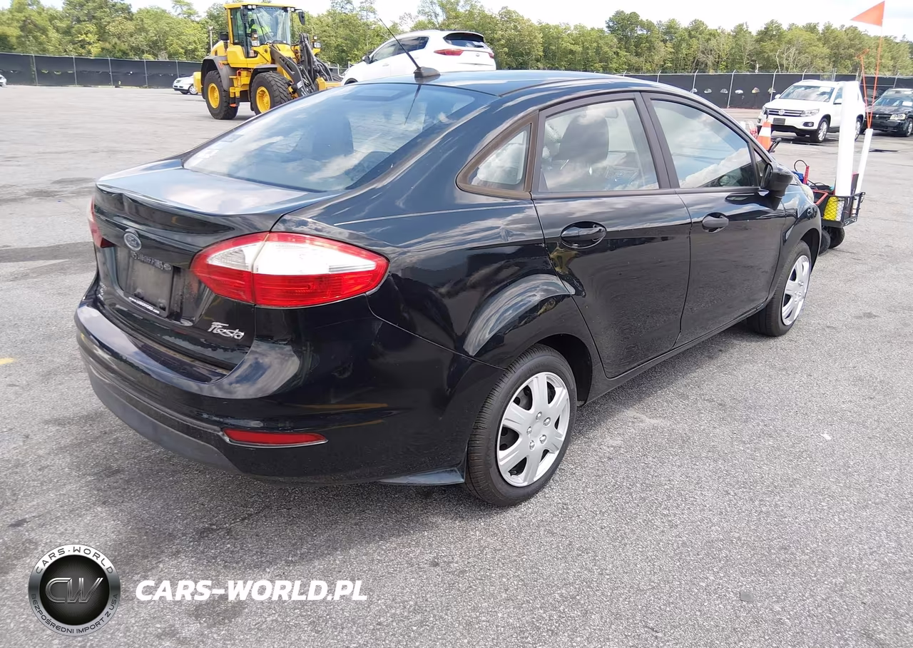 2016 Ford Fiesta S VIN:3FADP4AJ6GM196972 - 4