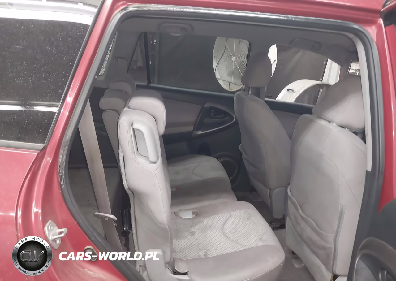 2007 Toyota Rav4 VIN:JTMBD33V176032470 - 8