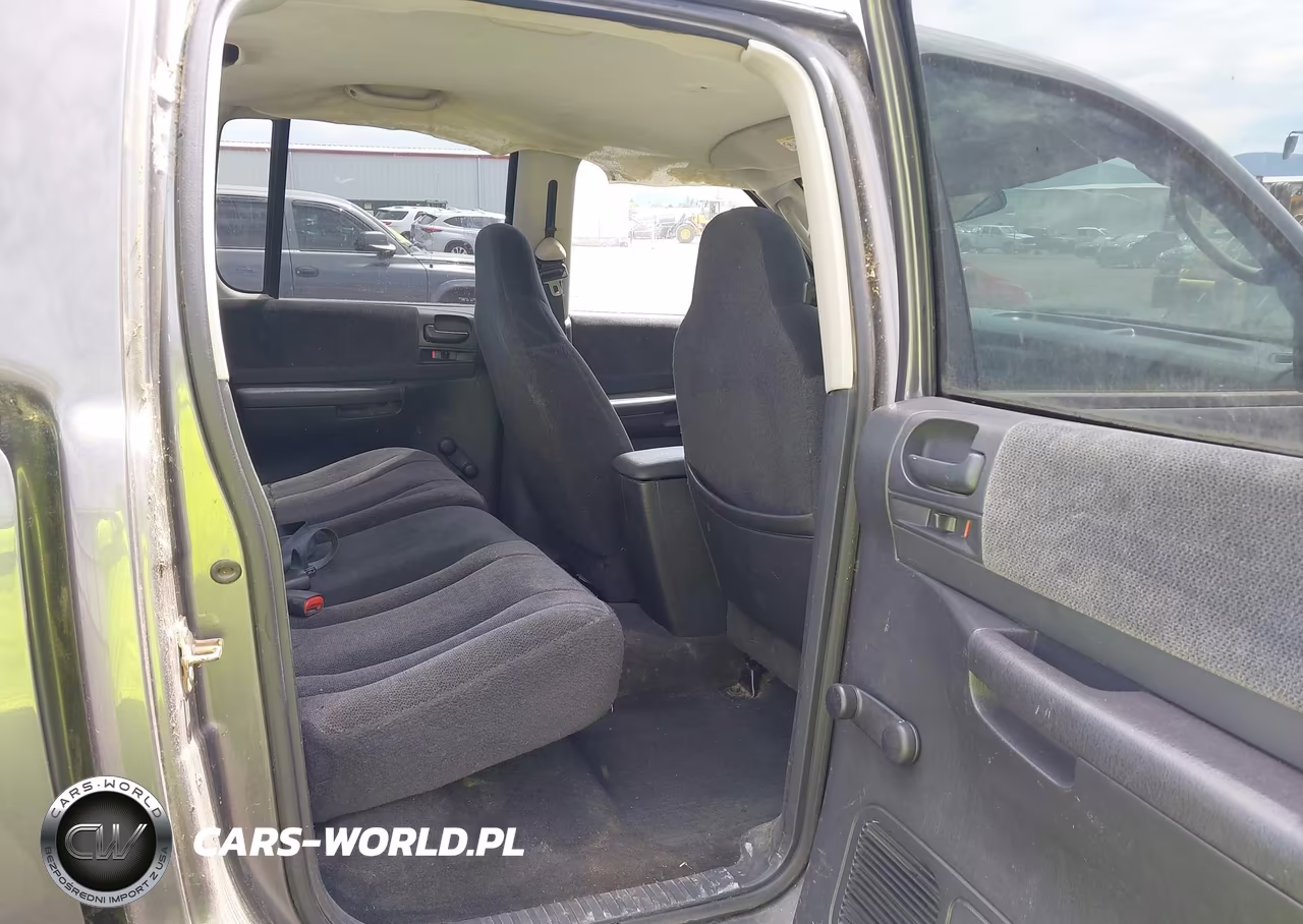 2004 Dodge Dakota Sport-Sxt VIN:1D7HG38K24S623562 - 8