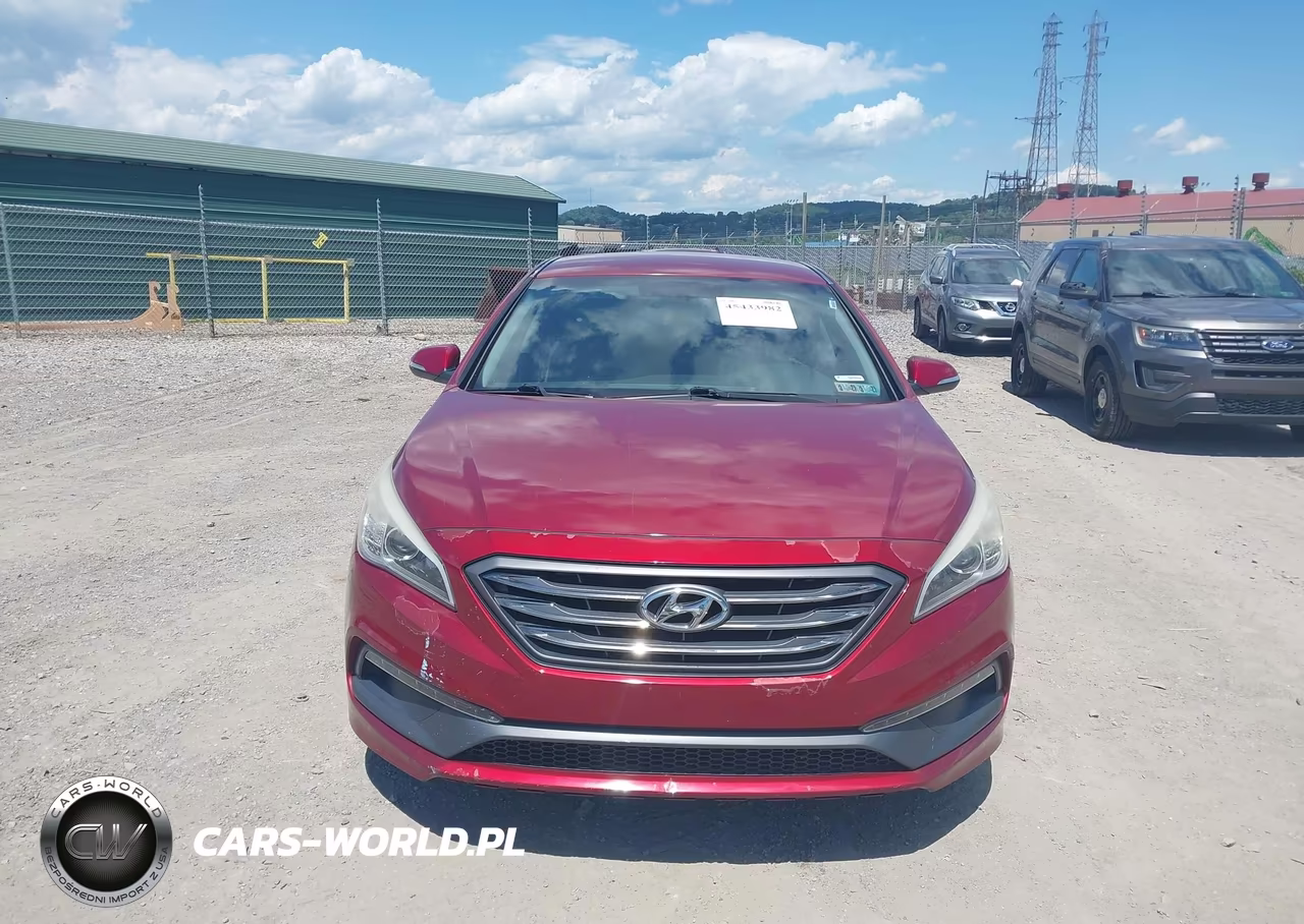 2015 Hyundai Sonata Sport VIN:5NPE34AF7FH099354 - 12