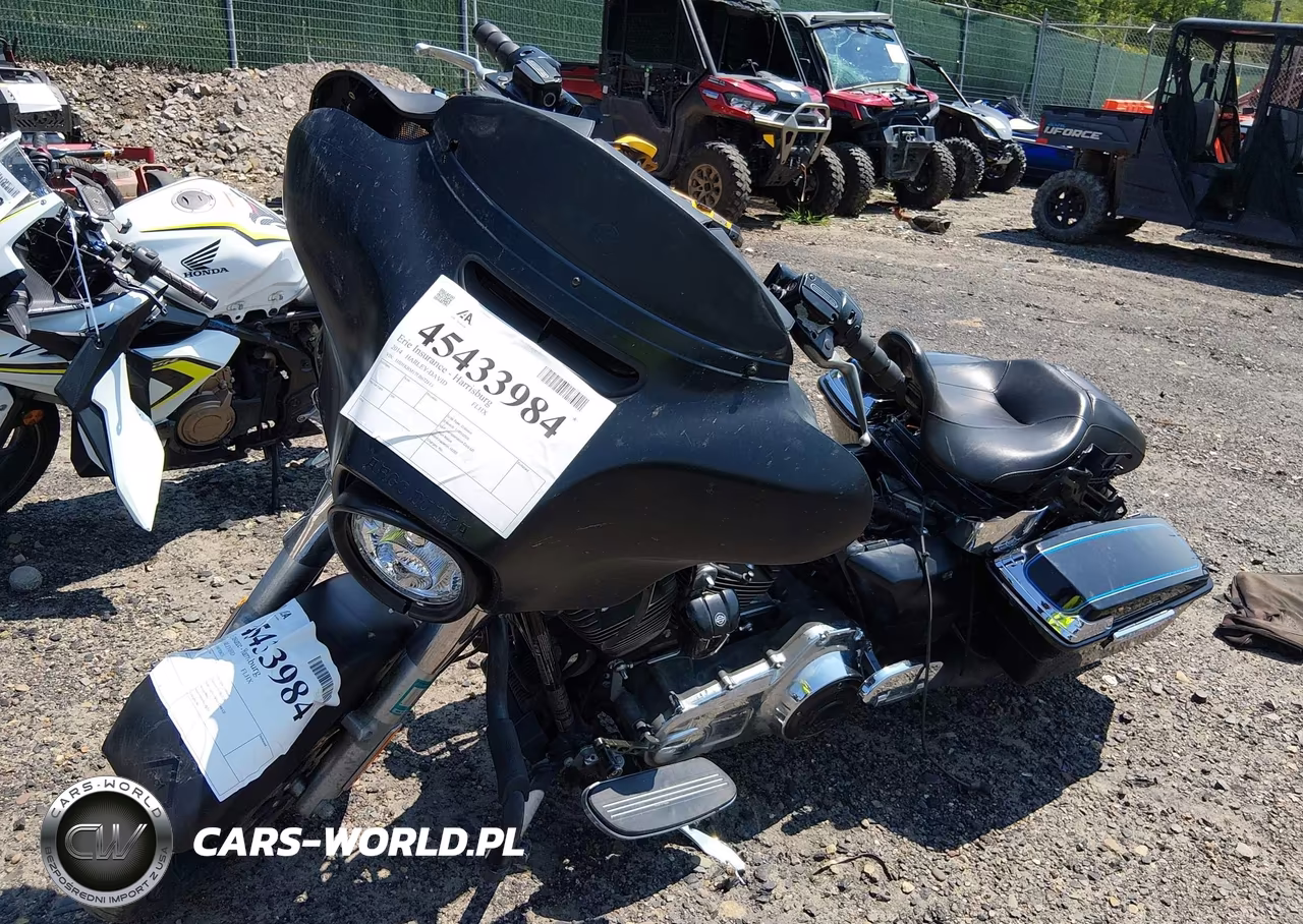 2014 Harley-Davidson Flhx Street Glide VIN:1HD1KBM17EB672113 - 2
