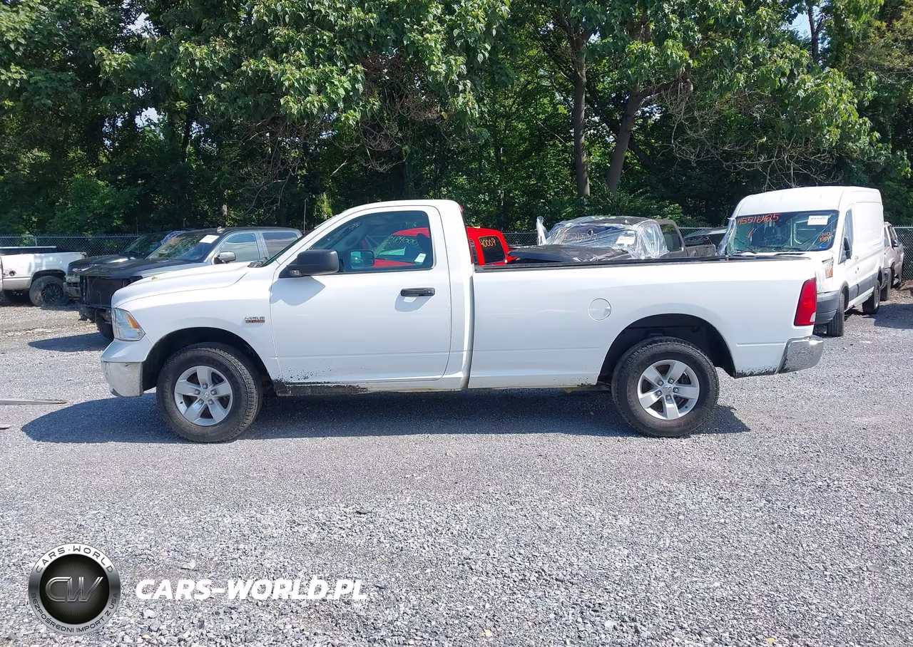 2019 Ram 1500 Classic Tradesman 4X4 8' Box VIN:3C6JR7DT4KG646901 - 14