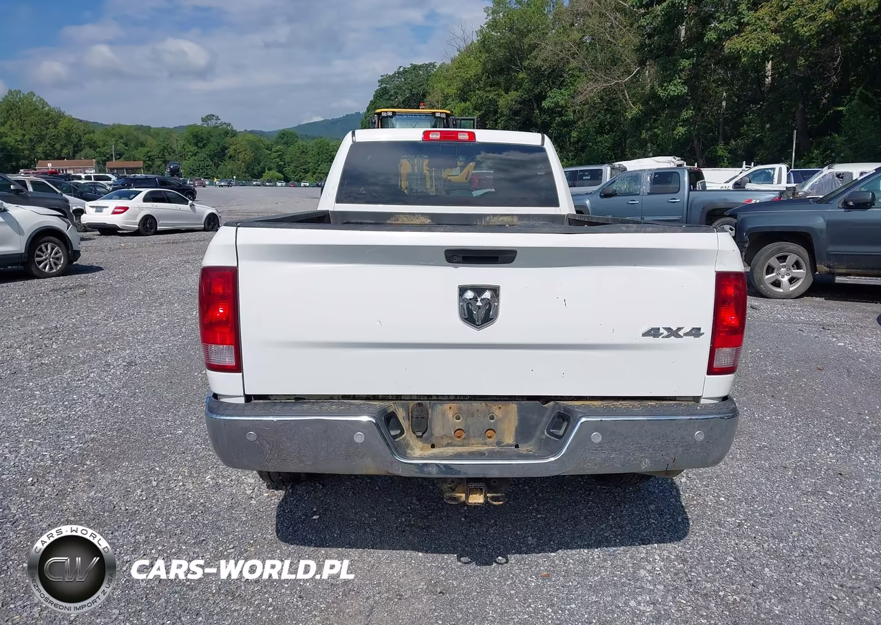 2019 Ram 1500 Classic Tradesman 4X4 8' Box VIN:3C6JR7DT4KG646901 - 16