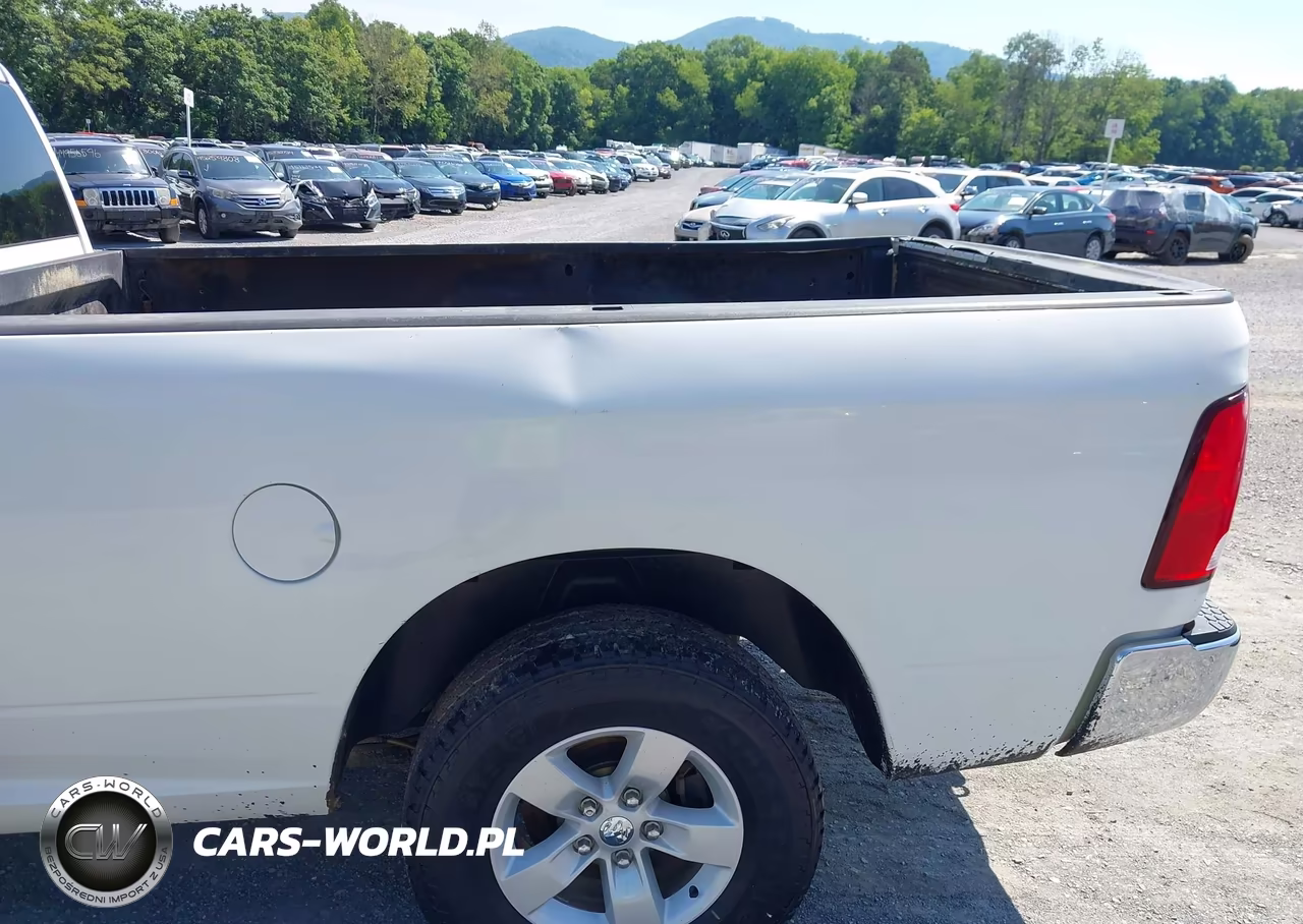 2019 Ram 1500 Classic Tradesman 4X4 8' Box VIN:3C6JR7DT4KG646901 - 17