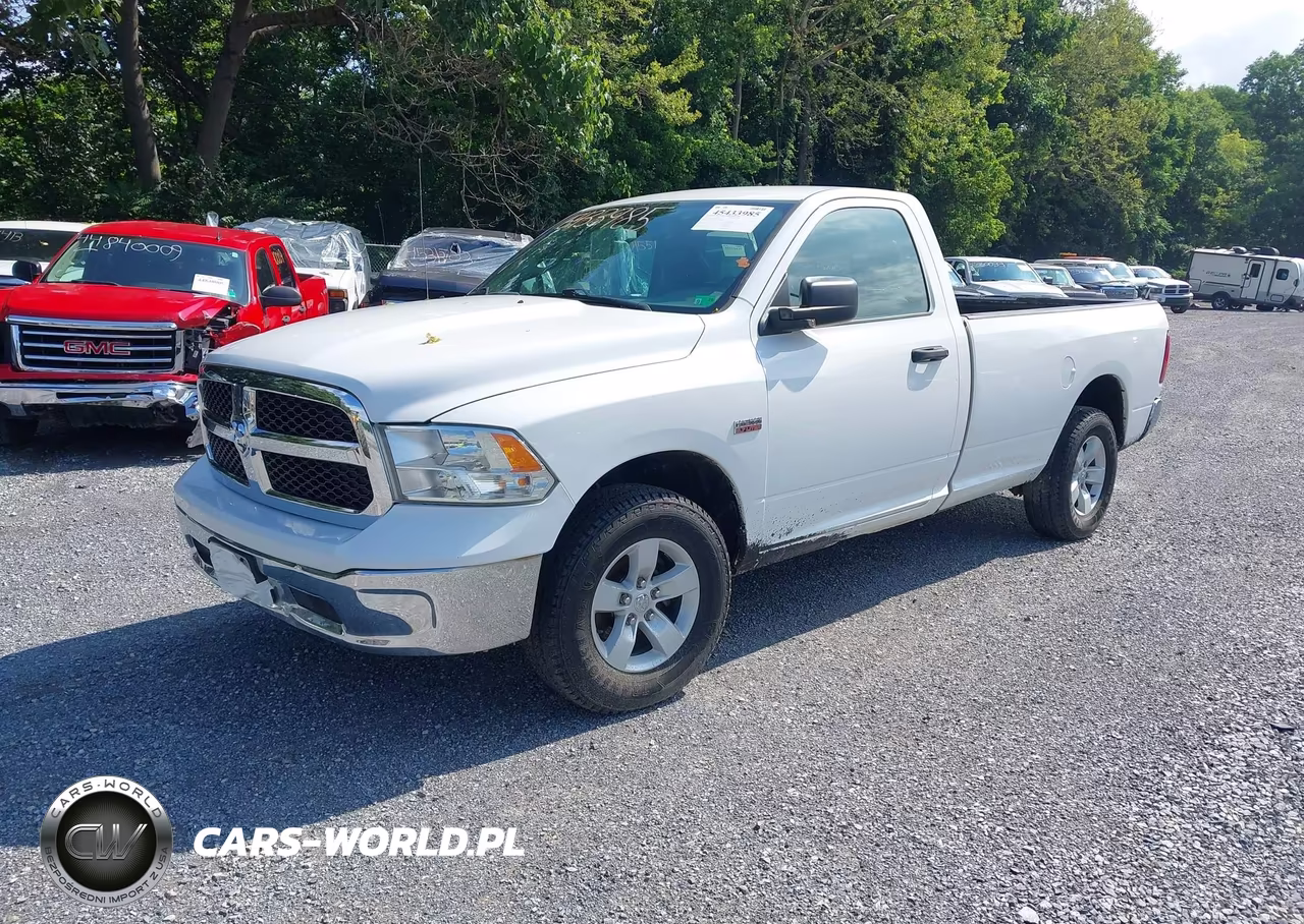 2019 Ram 1500 Classic Tradesman 4X4 8' Box VIN:3C6JR7DT4KG646901 - 2