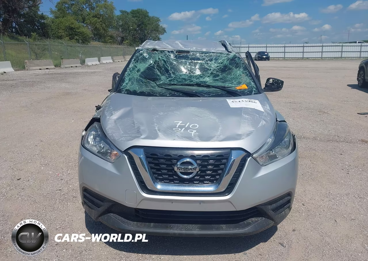 2019 Nissan Kicks S VIN:3N1CP5CU9KL533879 - 12