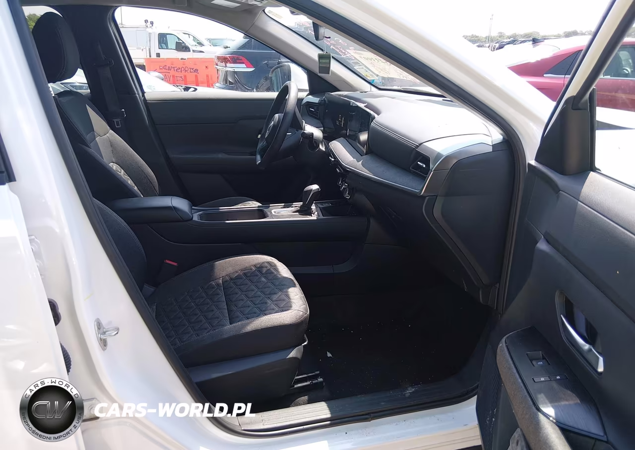 2025 Nissan Kicks Sv Fwd VIN:3N8AP6CA1SL306979 - 5