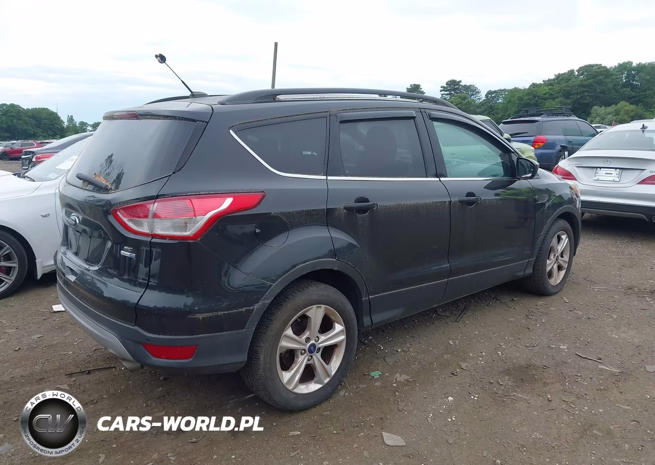 2015 Ford Escape Se VIN:1FMCU9GX5FUB32175 - 4