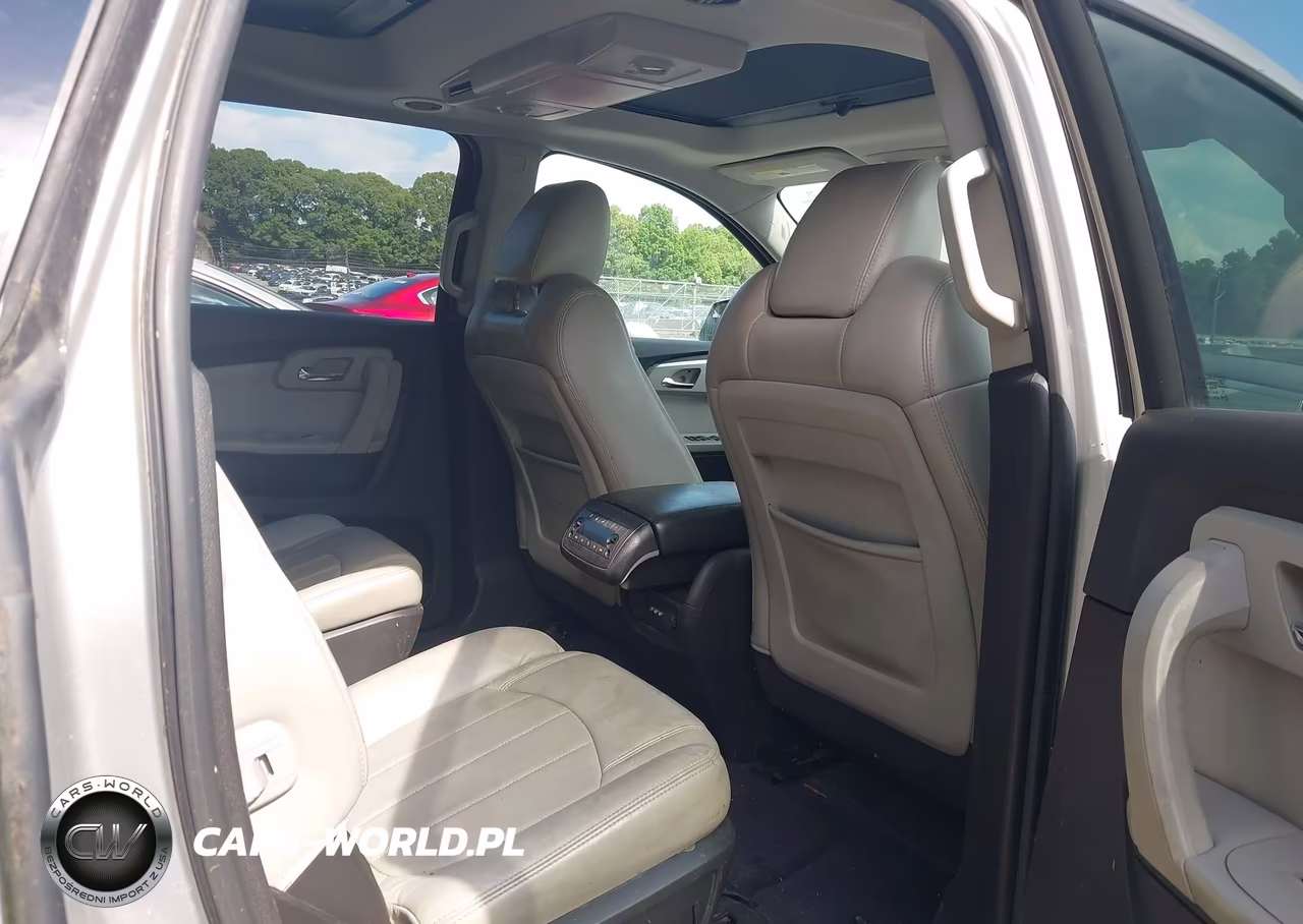 2010 Chevrolet Traverse Ltz VIN:1GNLRHED6AJ223837 - 8