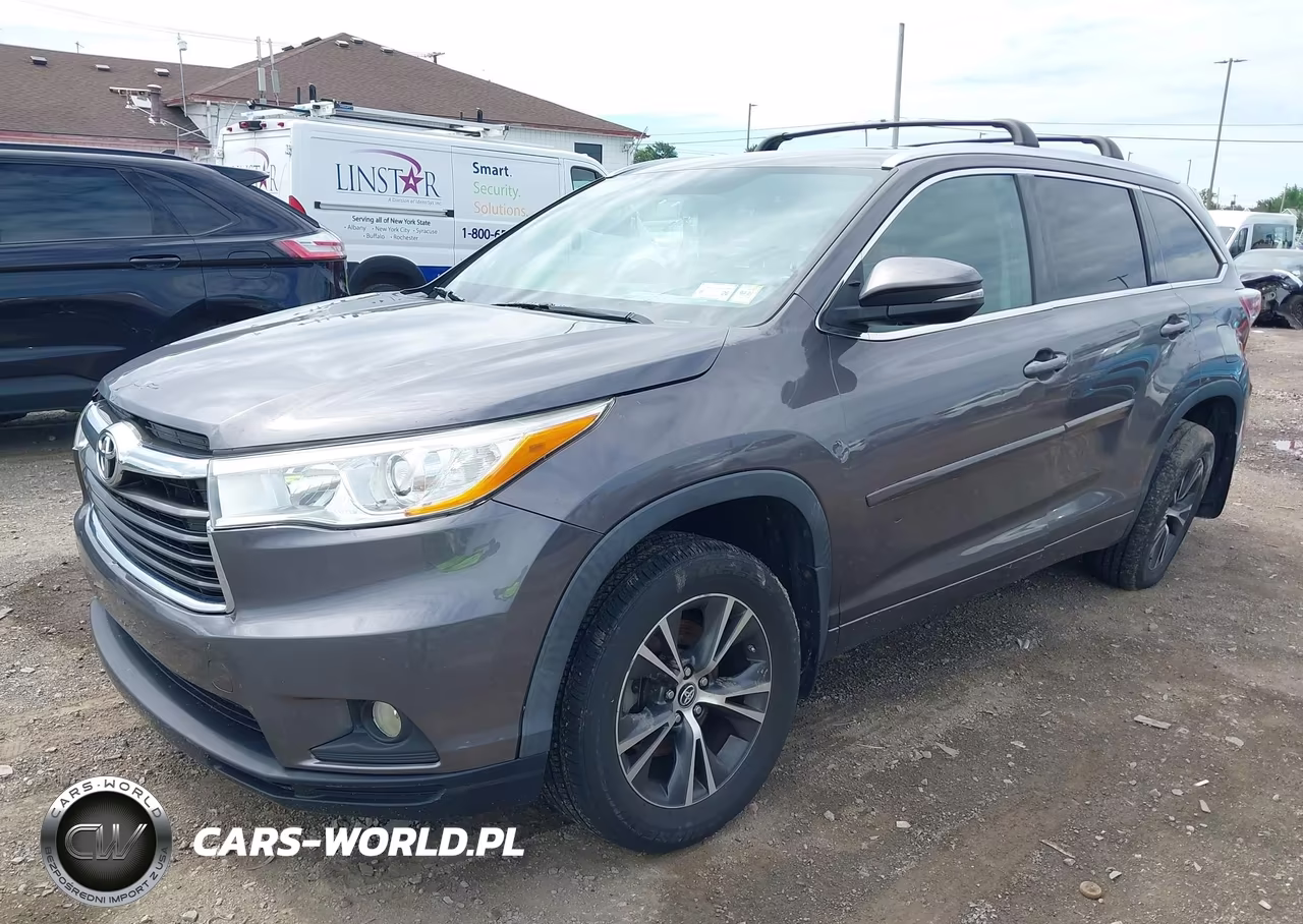 2015 Toyota Highlander Limited V6 VIN:5TDYKRFH1FS106705 - 2