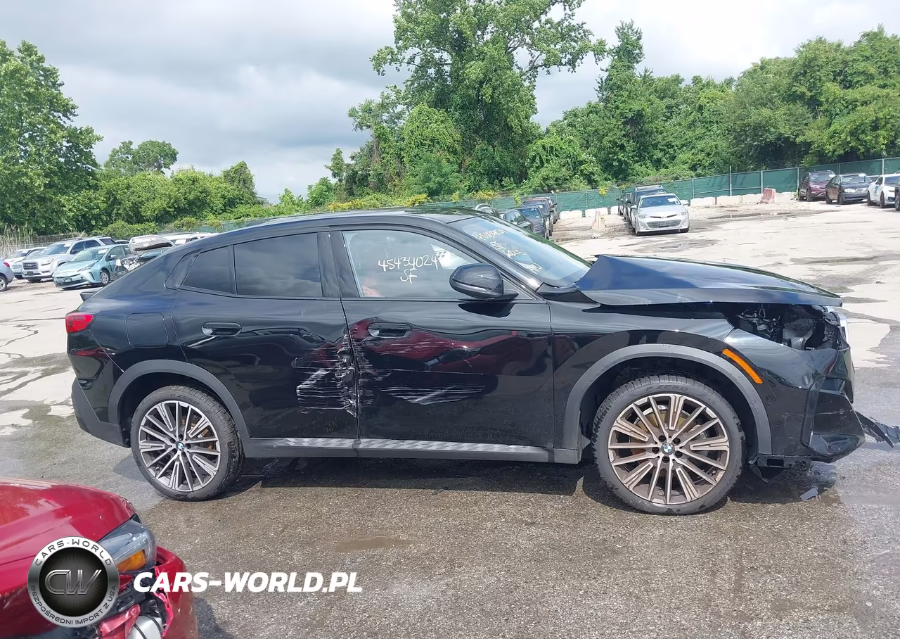 2026 BMW X2 xDrive28I VIN:WBX63GM02T5436024 - 13