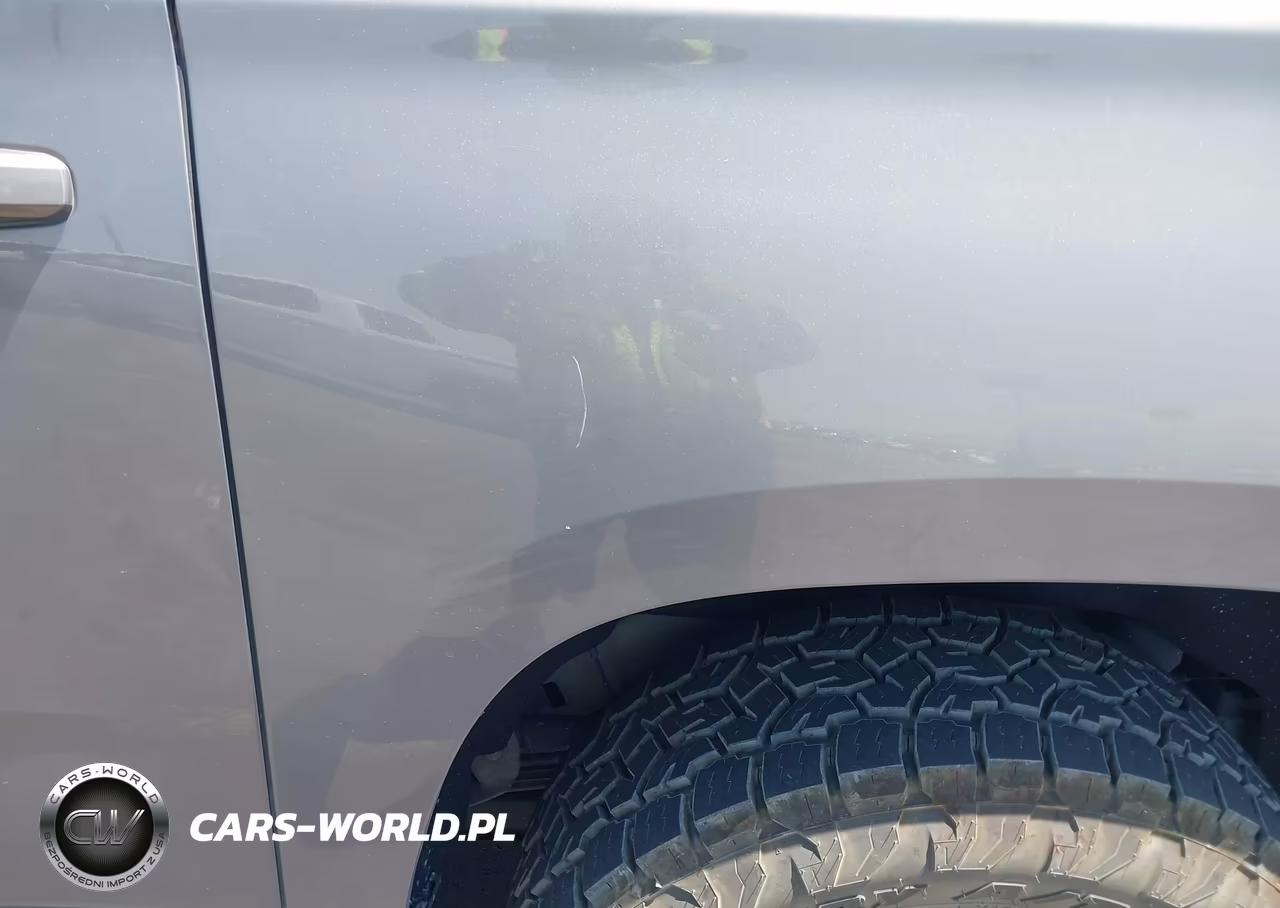 2019 Chevrolet Suburban Ls VIN:1GNSKGEC3KR341316 - 16