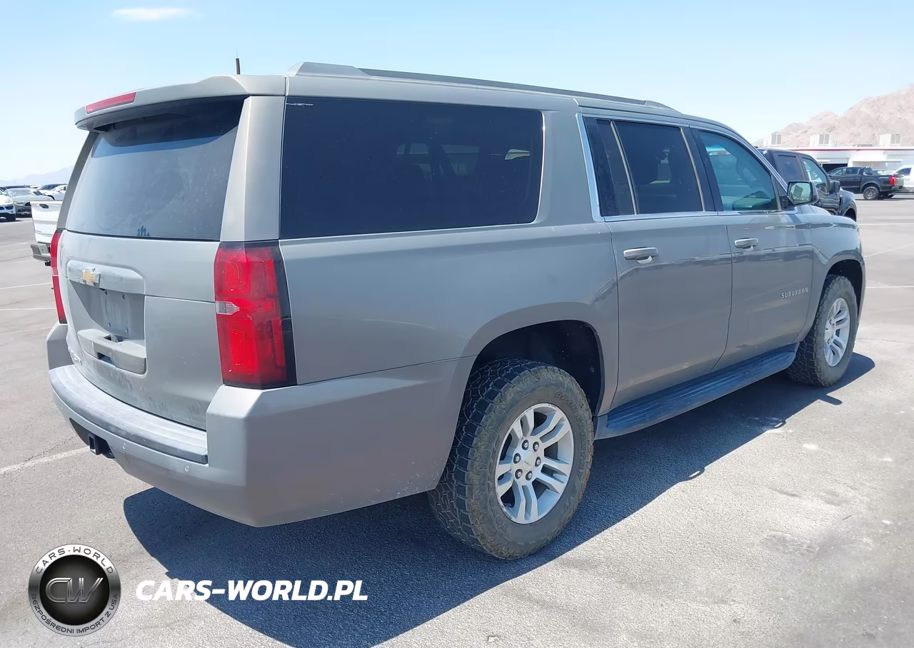 2019 Chevrolet Suburban Ls VIN:1GNSKGEC3KR341316 - 4