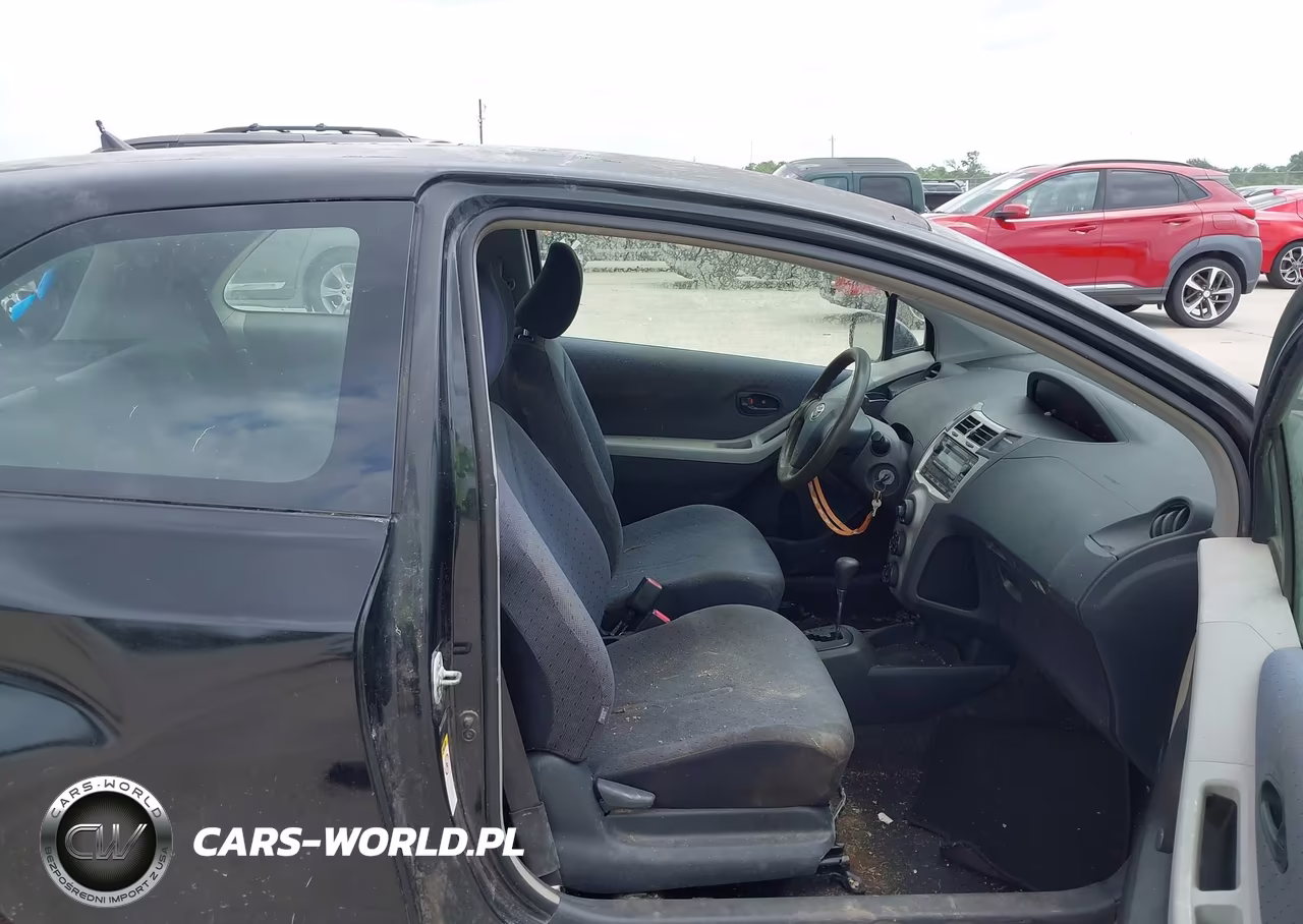 2010 Toyota Yaris VIN:JTDJT4K30A5297107 - 5